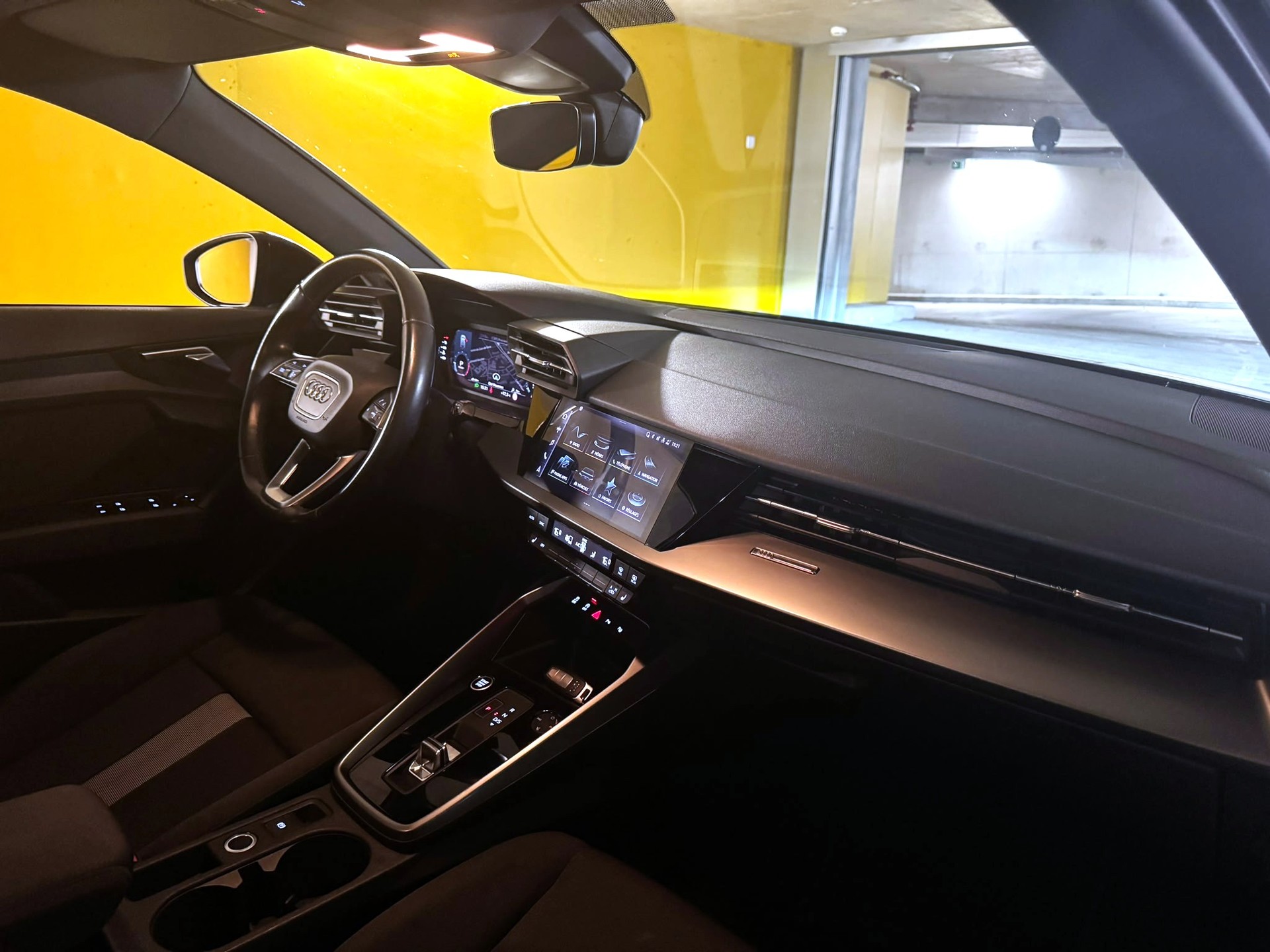 AUDI A3 Sportback 35 TFSI S-tronic-image-13