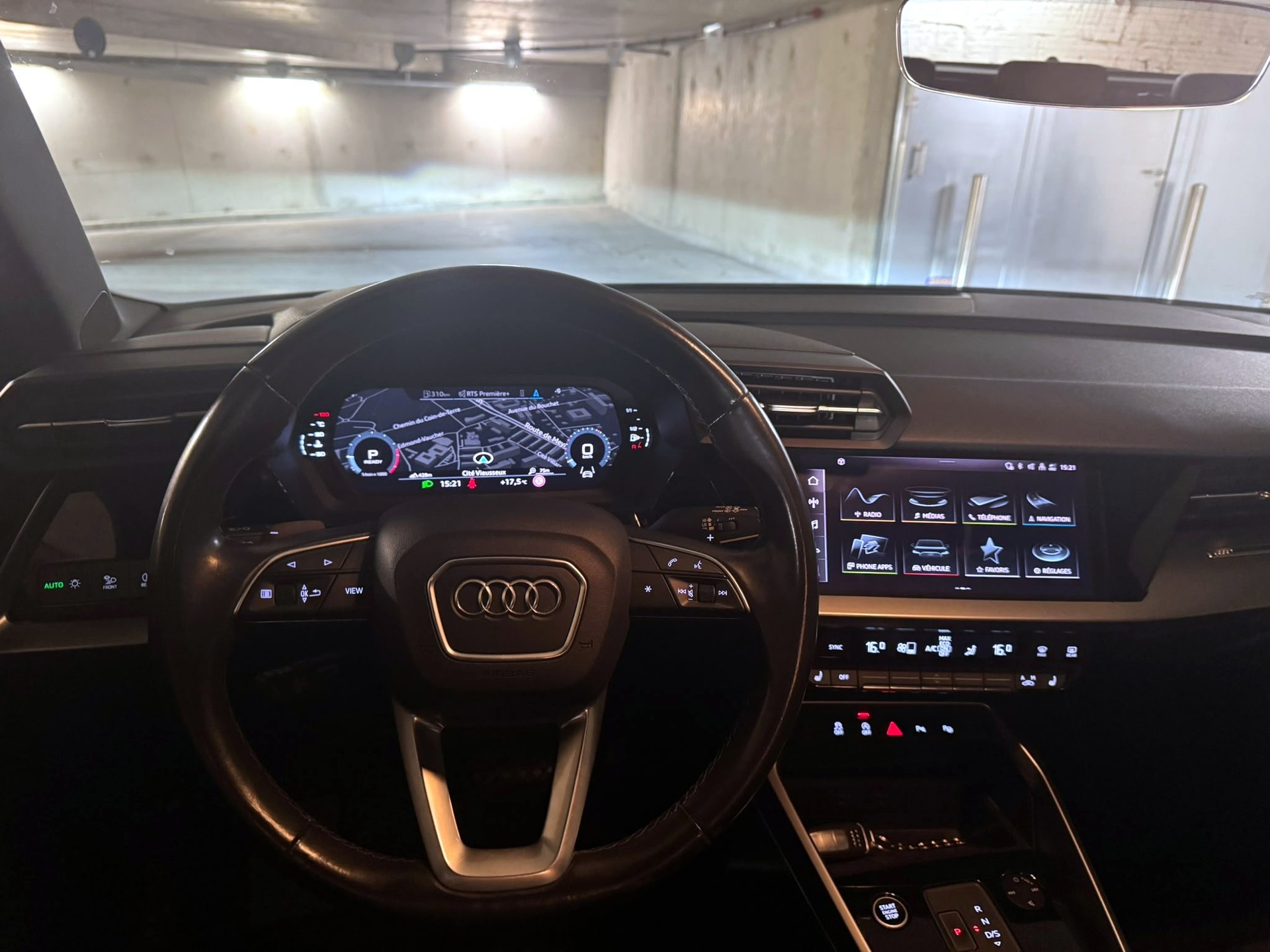 AUDI A3 Sportback 35 TFSI S-tronic-image-11