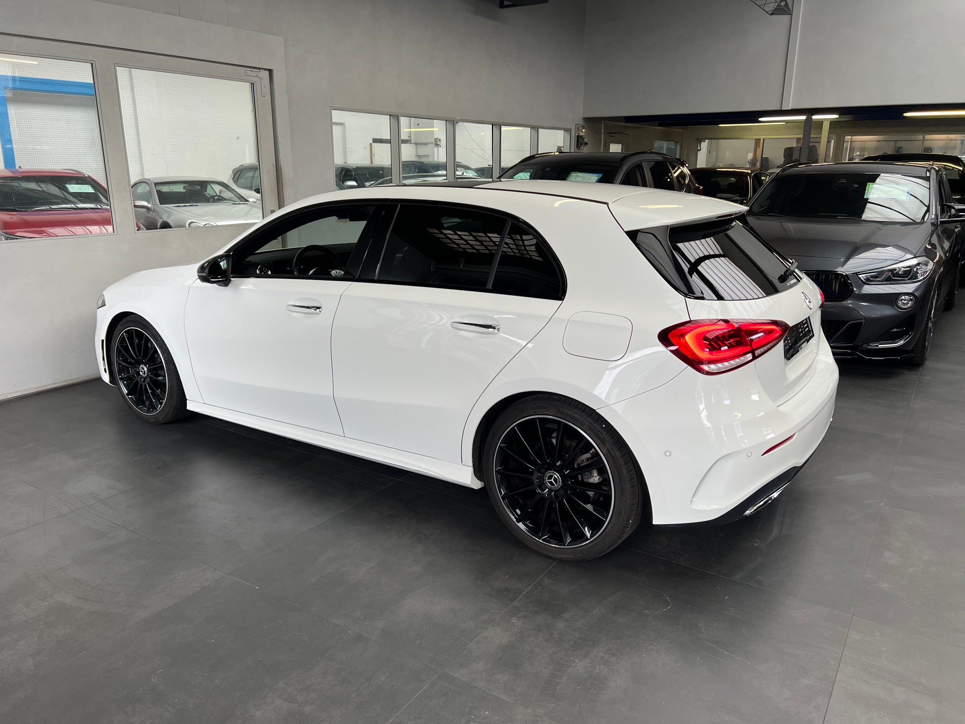 MERCEDES-BENZ A 250 4Matic AMG Line 4Matic 7G-DCT-image-1