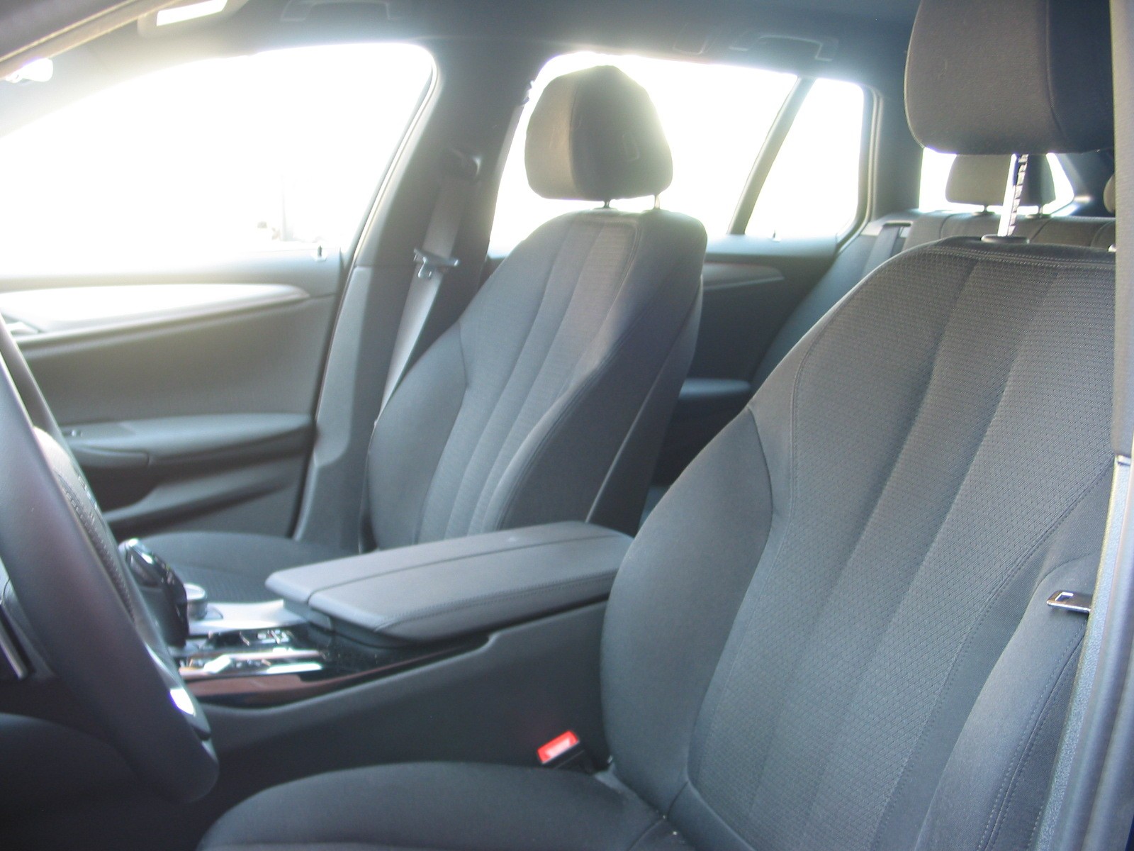 BMW 530d xDrive SAG Touring-image-13