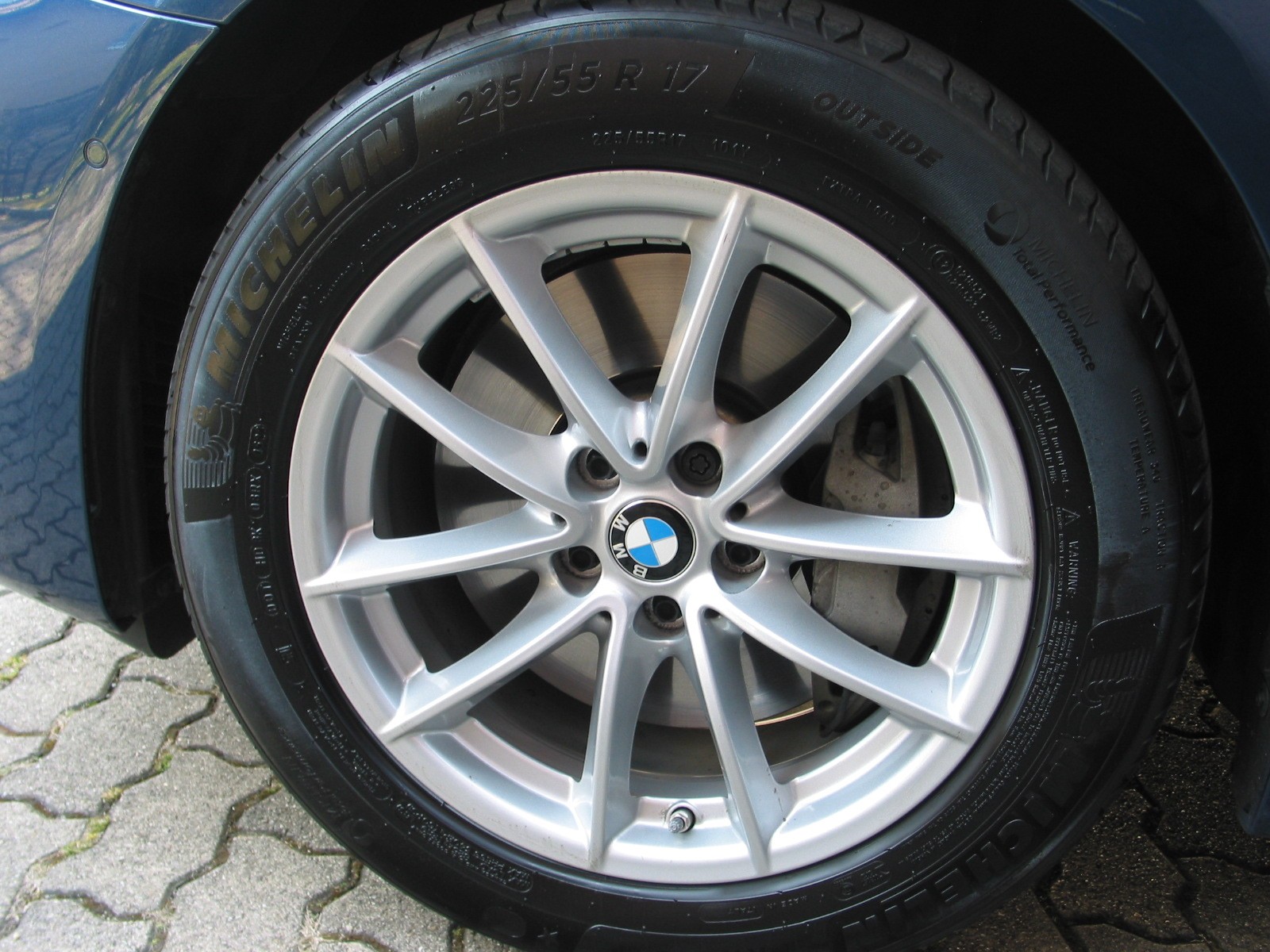 BMW 530d xDrive SAG Touring-image-14
