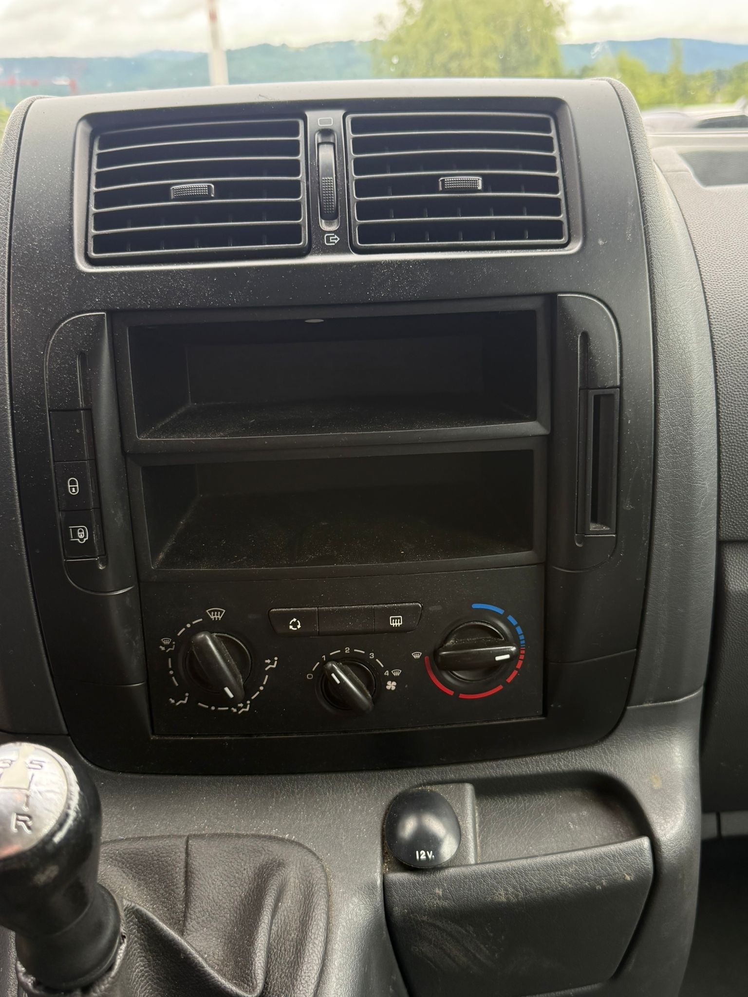 CITROEN Jumpy 1.6 HDi 12 L1H1-image-11