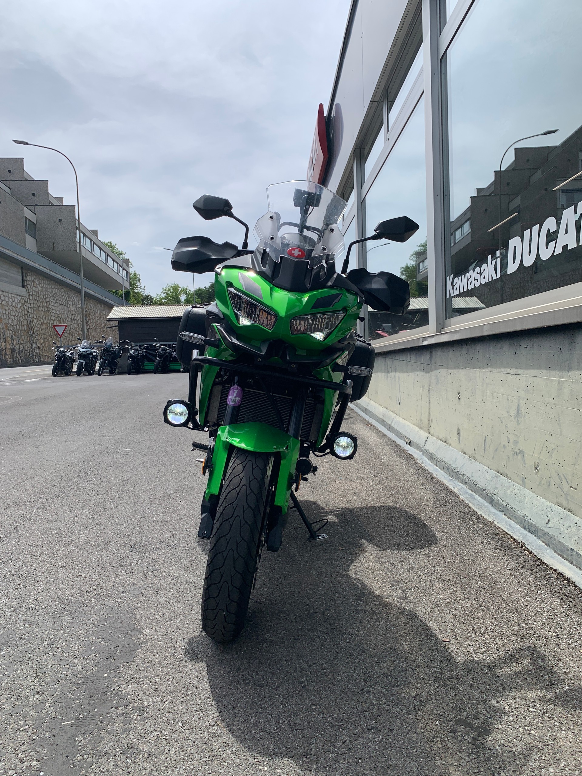 KAWASAKI Versys 650-showroom-element-2