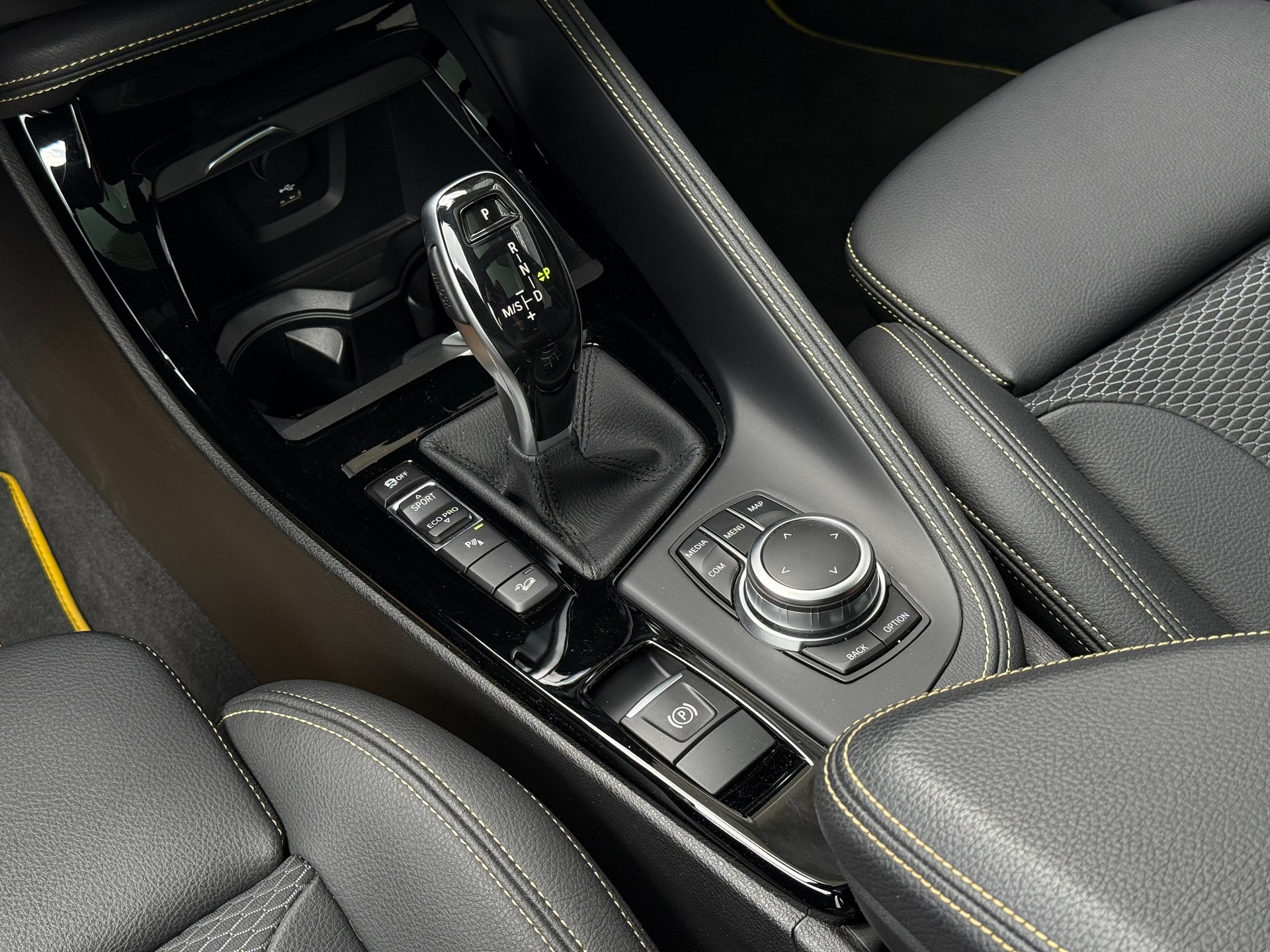 BMW X2 xDrive 20d M Sport X Steptronic-image-21