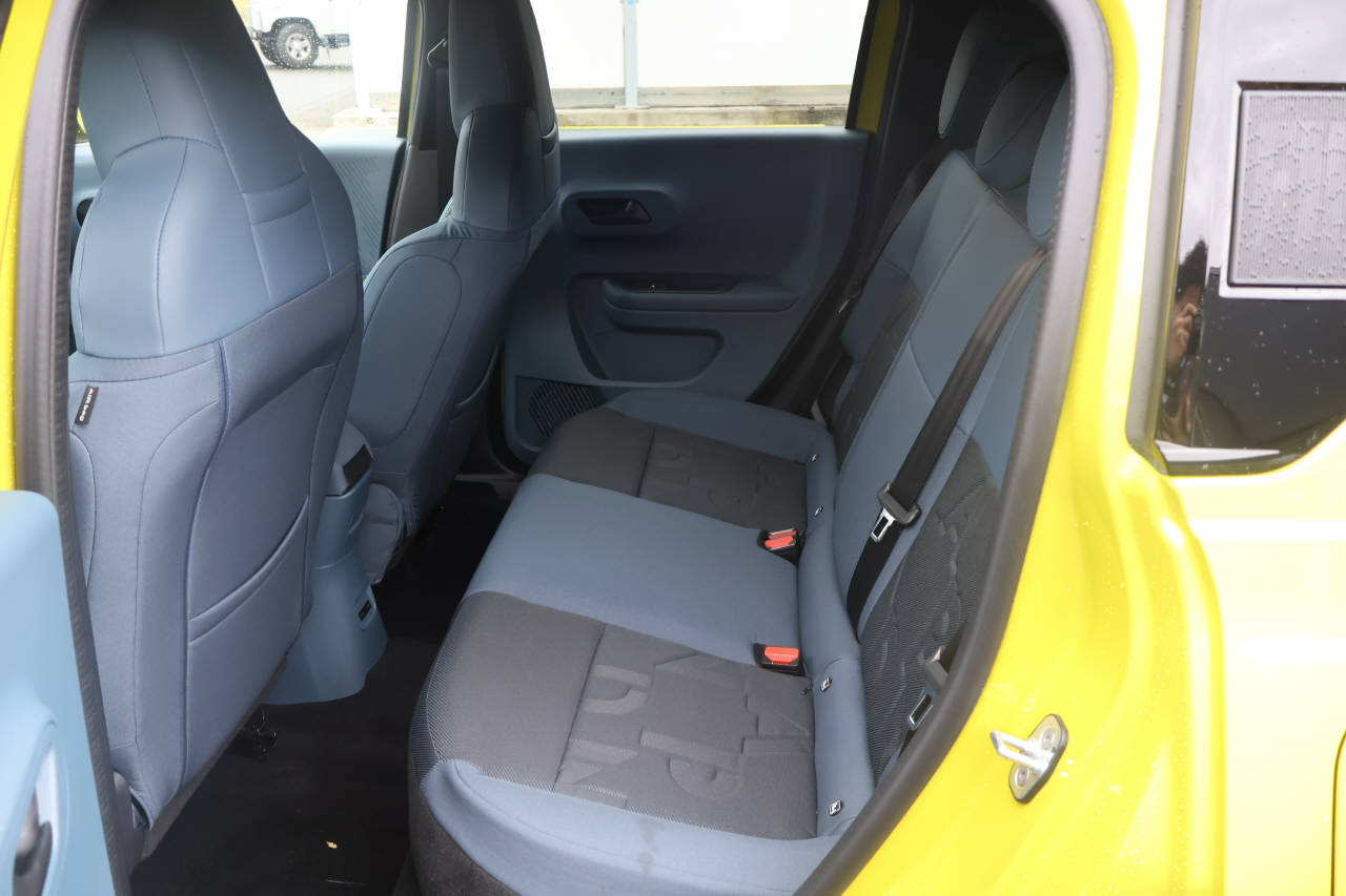 FIAT Grande Panda 1.2 Hybrid Icon-image-15