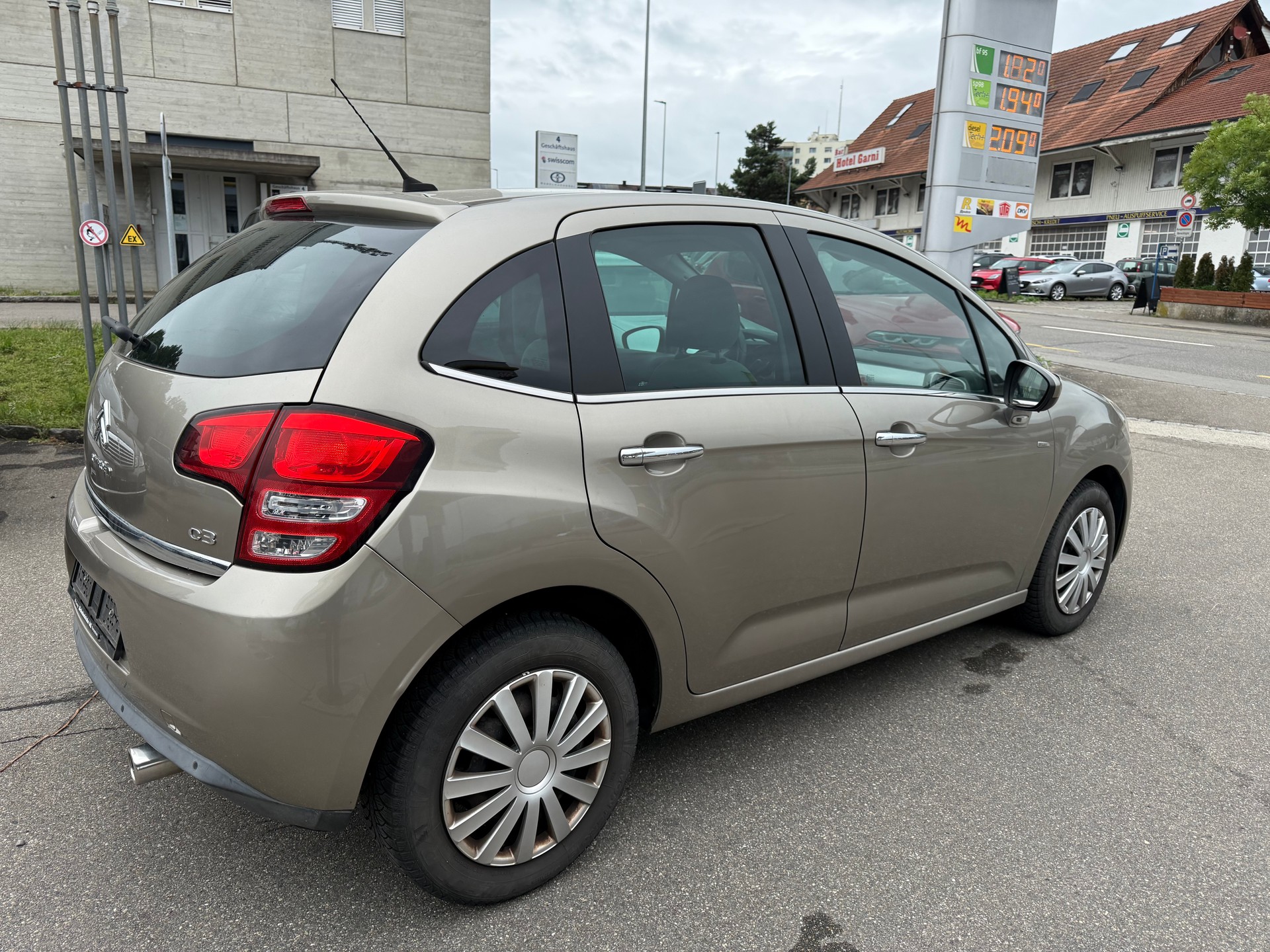CITROEN C3 1.6 16V HDi Exclusive-image-5