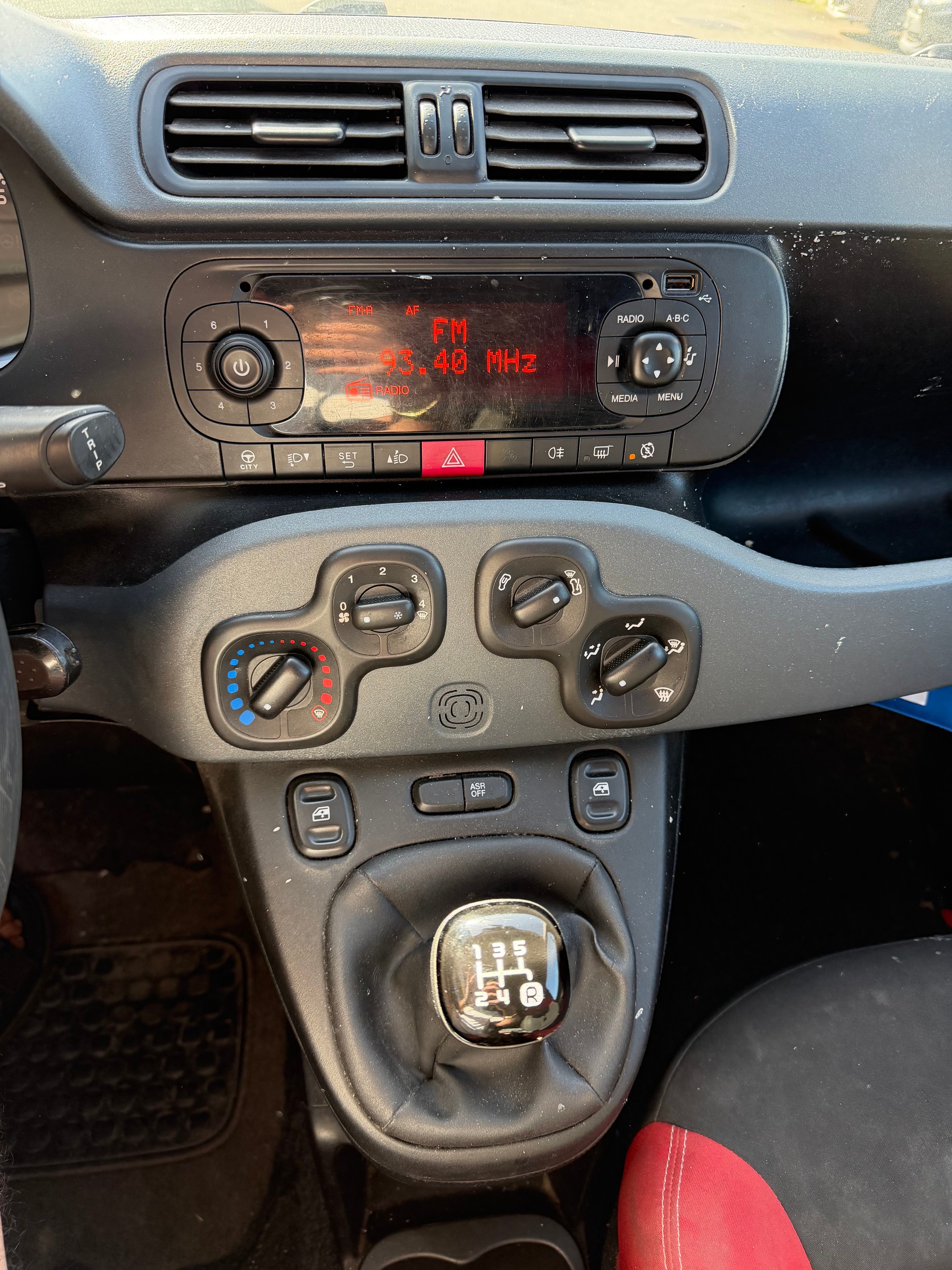 FIAT Panda 1.2 Lounge-image-0