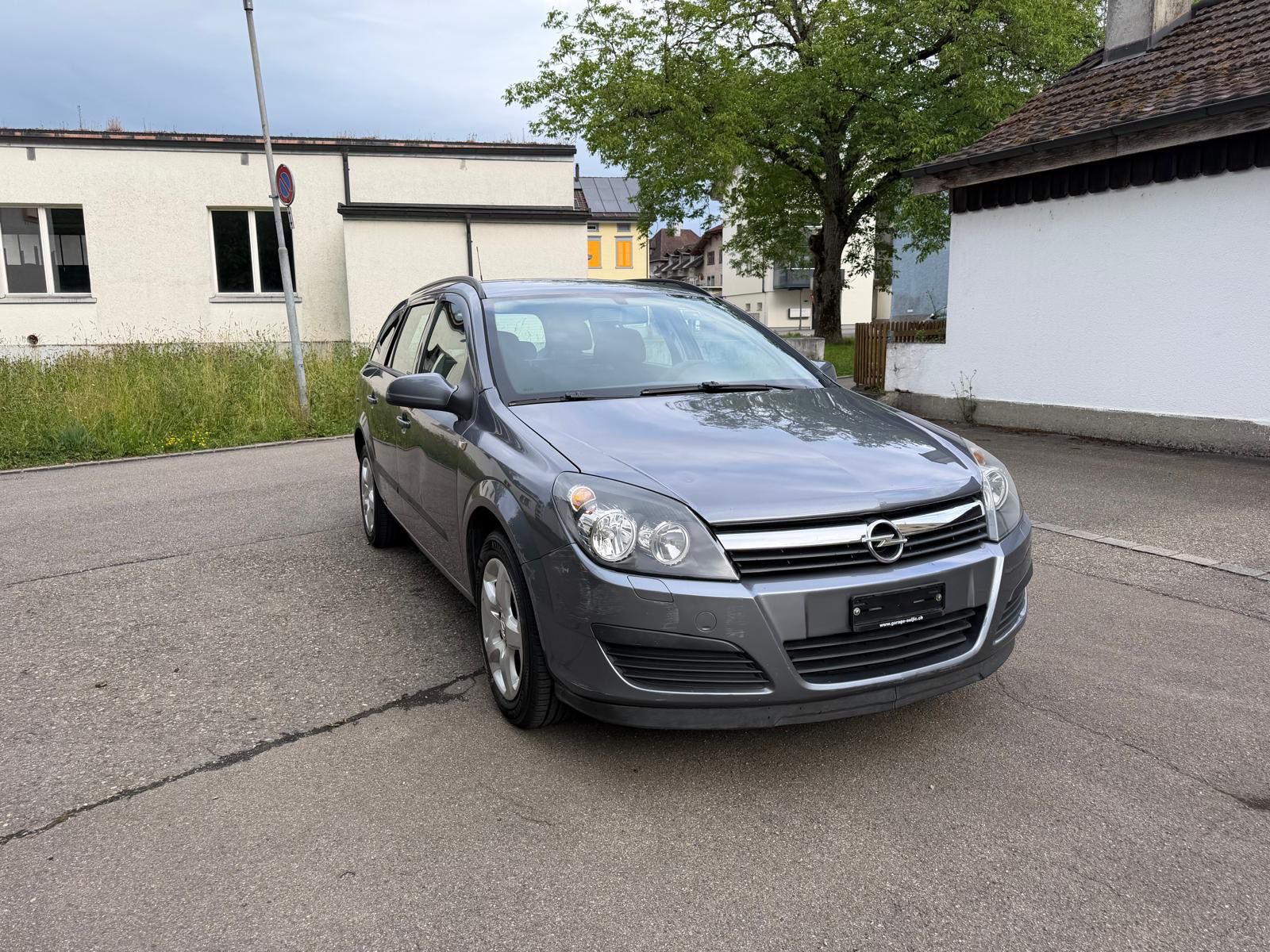 OPEL Astra Caravan 1.6i 16V TP Enjoy-image-2