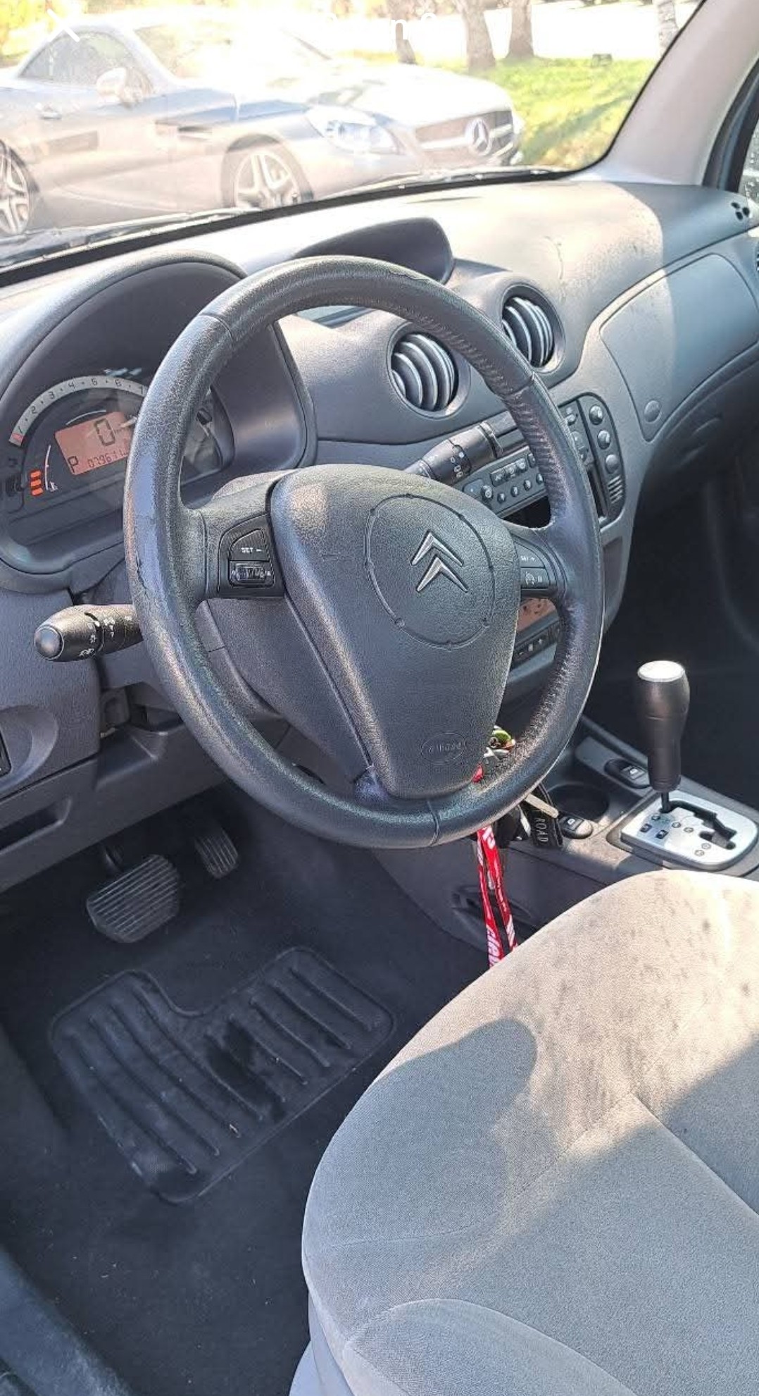 CITROEN 1.4i Exclusive-image-1