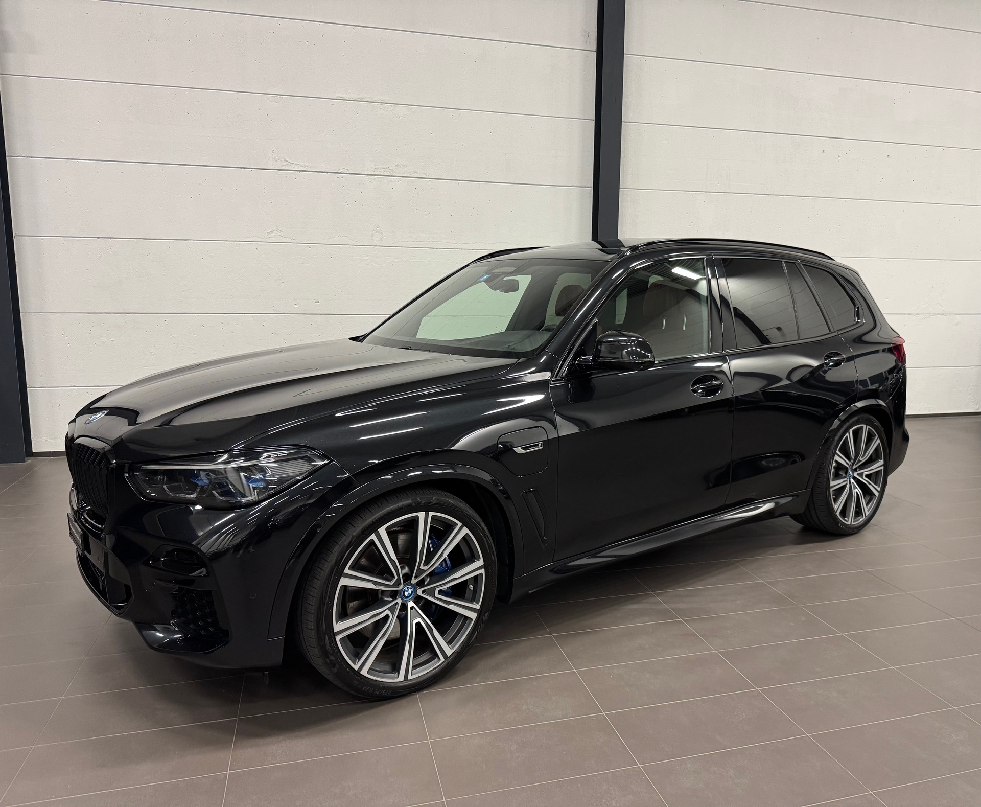 BMW X5 xDrive45e M Sport Steptronic-image-4