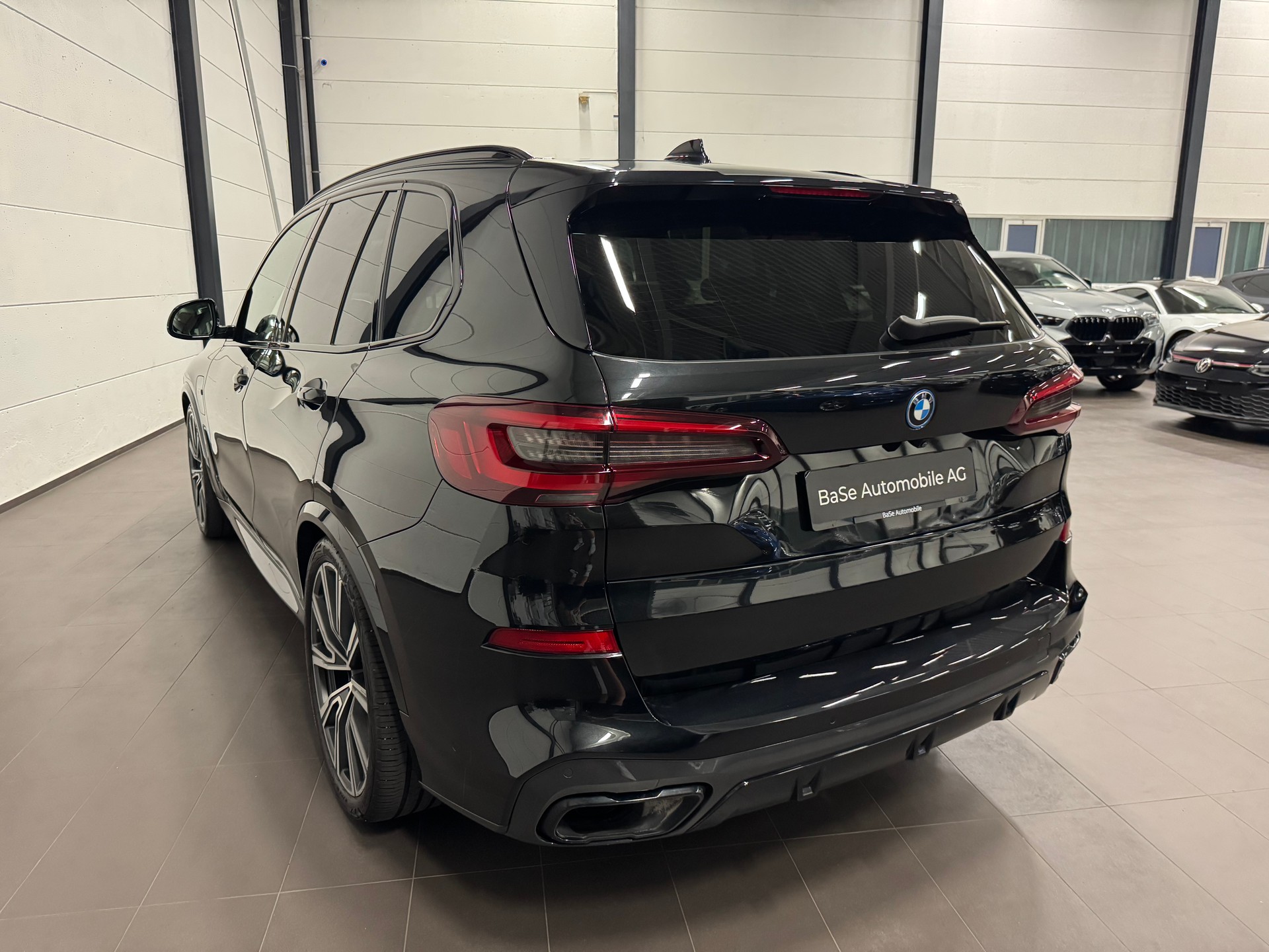 BMW X5 xDrive45e M Sport Steptronic-image-14