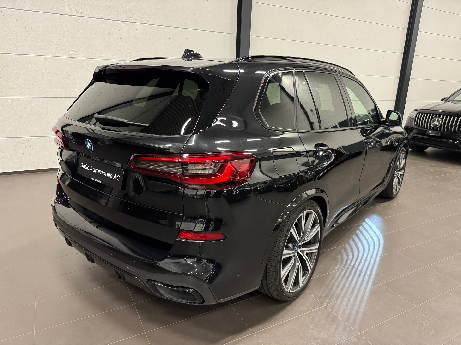 BMW X5 xDrive45e M Sport Steptronic-image-12
