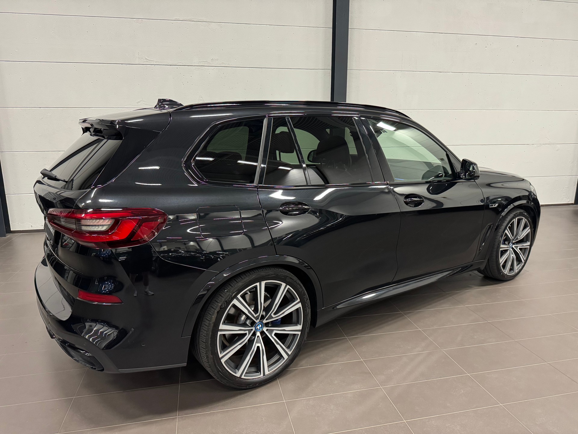 BMW X5 xDrive45e M Sport Steptronic-image-10