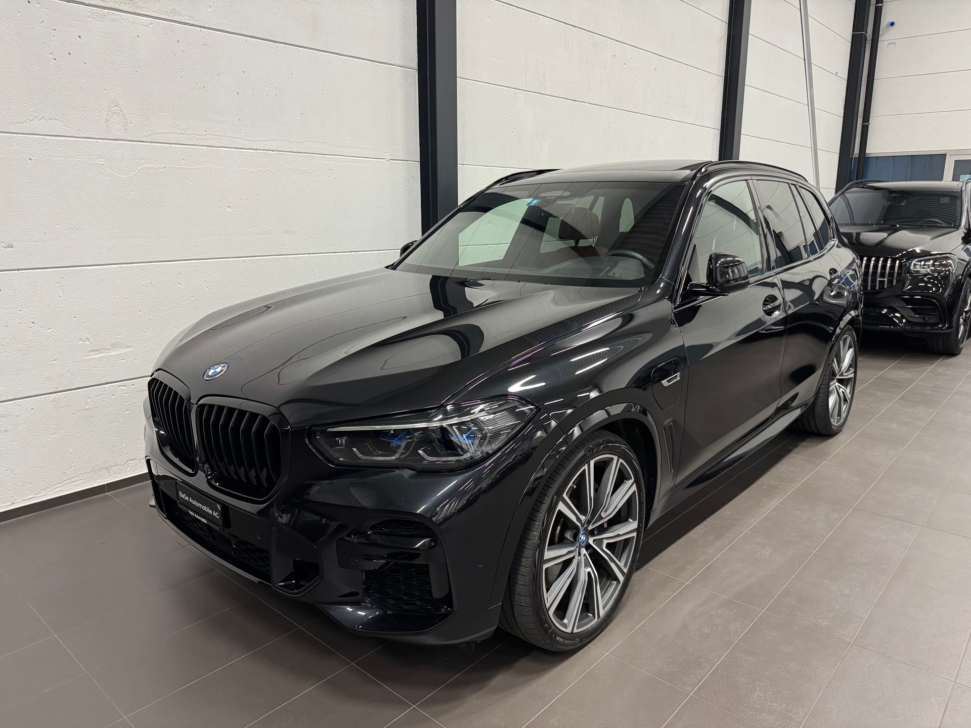 BMW X5 xDrive45e M Sport Steptronic-image-2