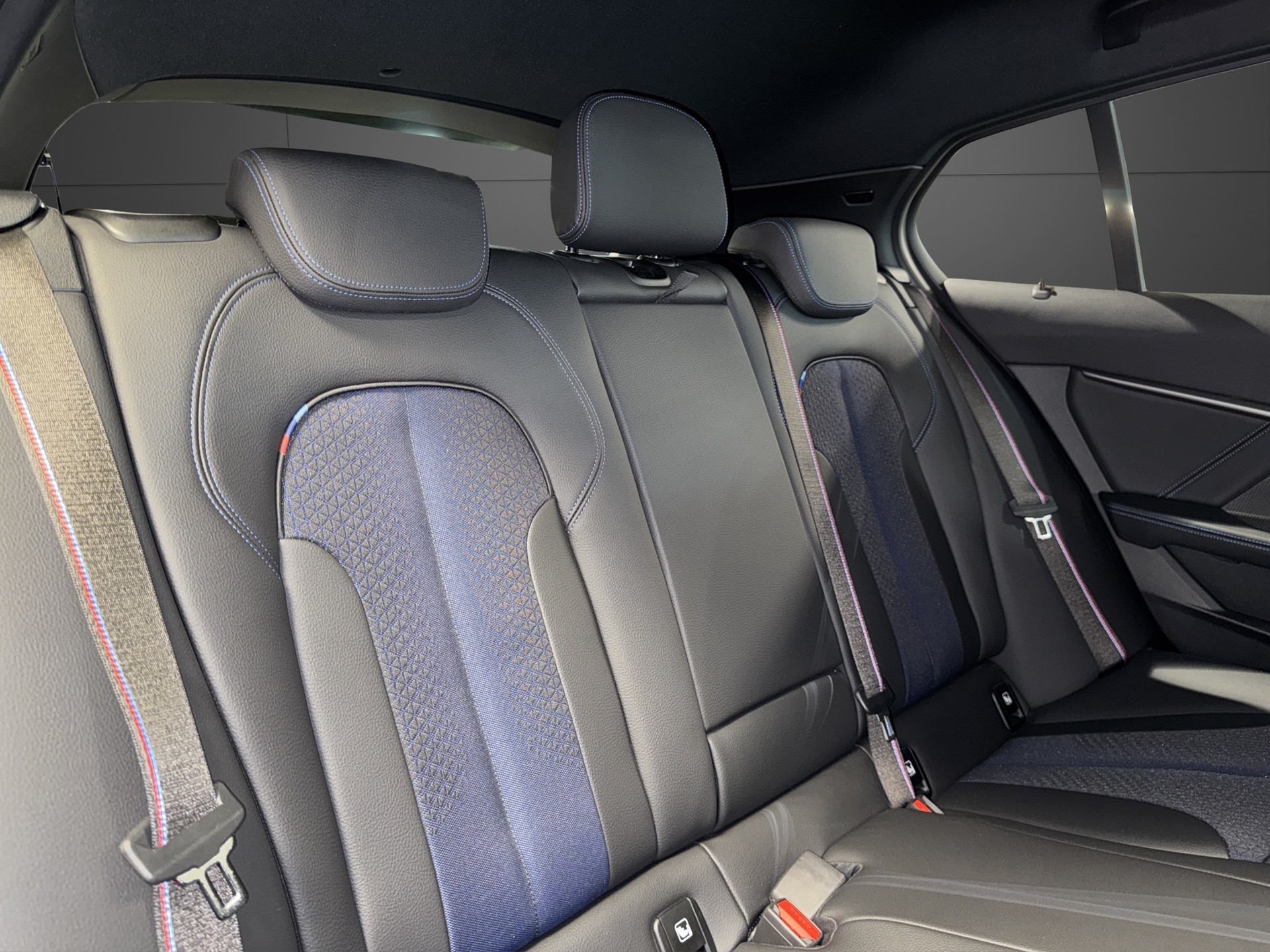 BMW M135i xDrive-image-16