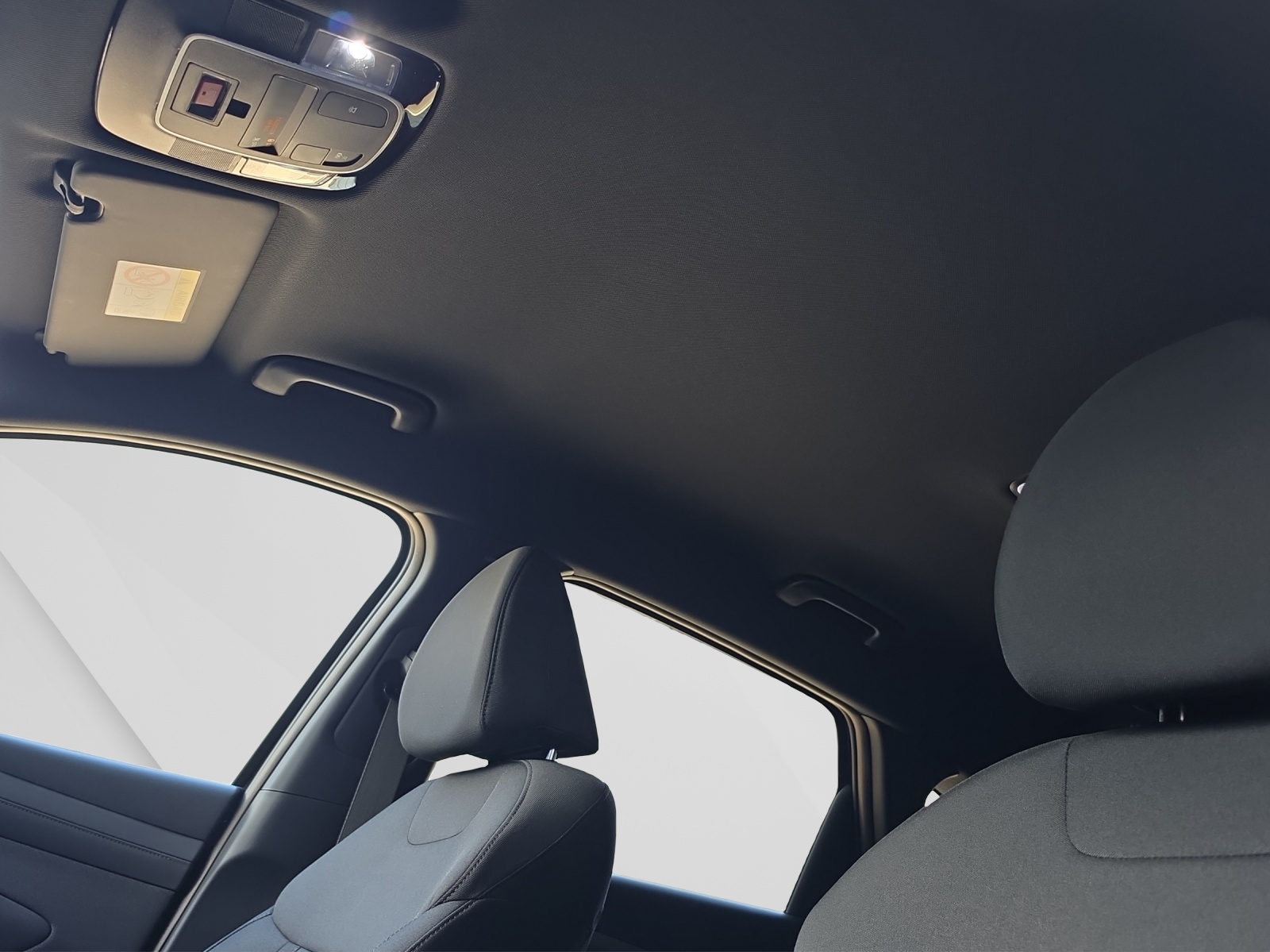 HYUNDAI Tucson 1.6 T-GDi HEV Origo Blackline 4WD-image-17