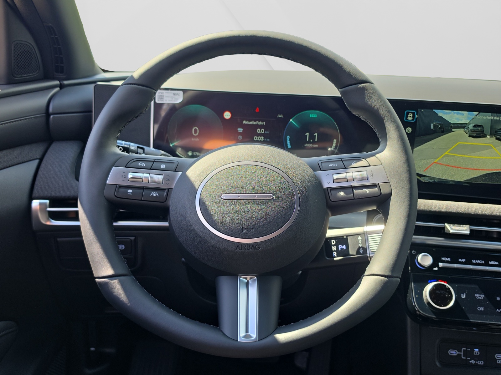 HYUNDAI Tucson 1.6 T-GDi HEV Origo Blackline 4WD-image-11