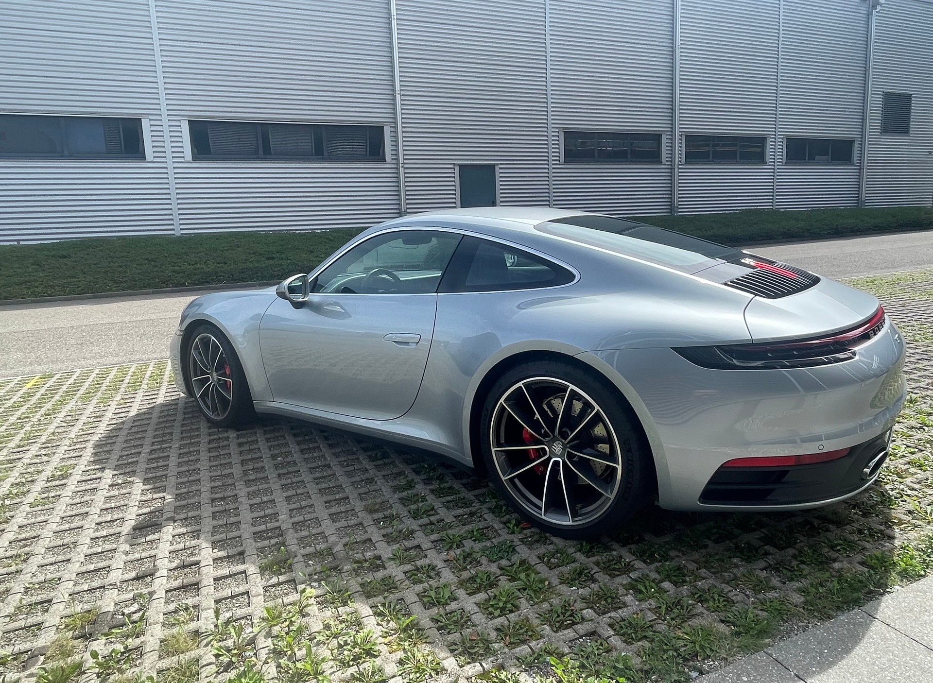 PORSCHE 3.0 Carrera S-image-3