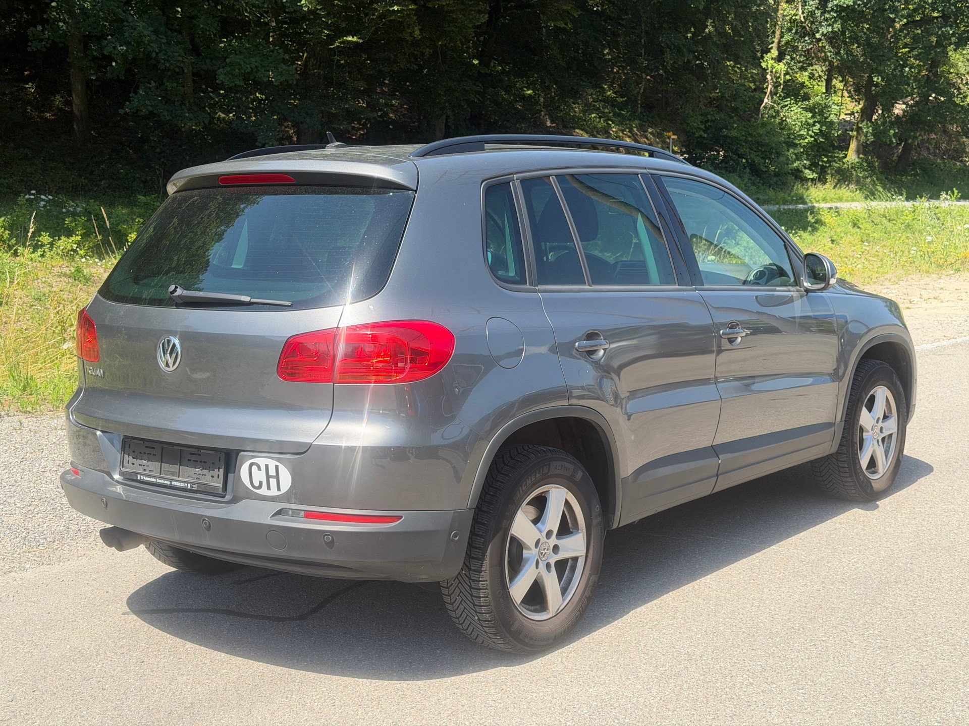 VW Tiguan 1.4 TSI BlueMotion Trend&Fun 4x2-image-2