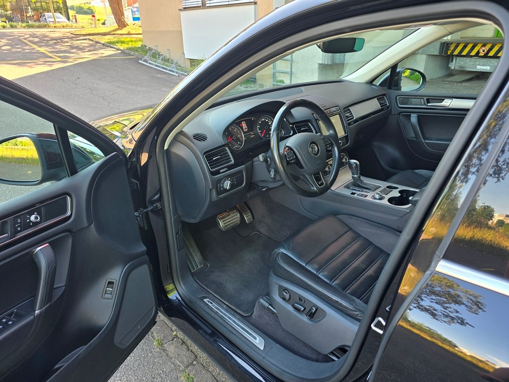 VW Touareg 3.0 V6 TDI 262 BMT TT 4Xm-image-12