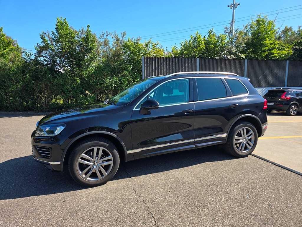 VW Touareg 3.0 V6 TDI 262 BMT TT 4Xm-image-2