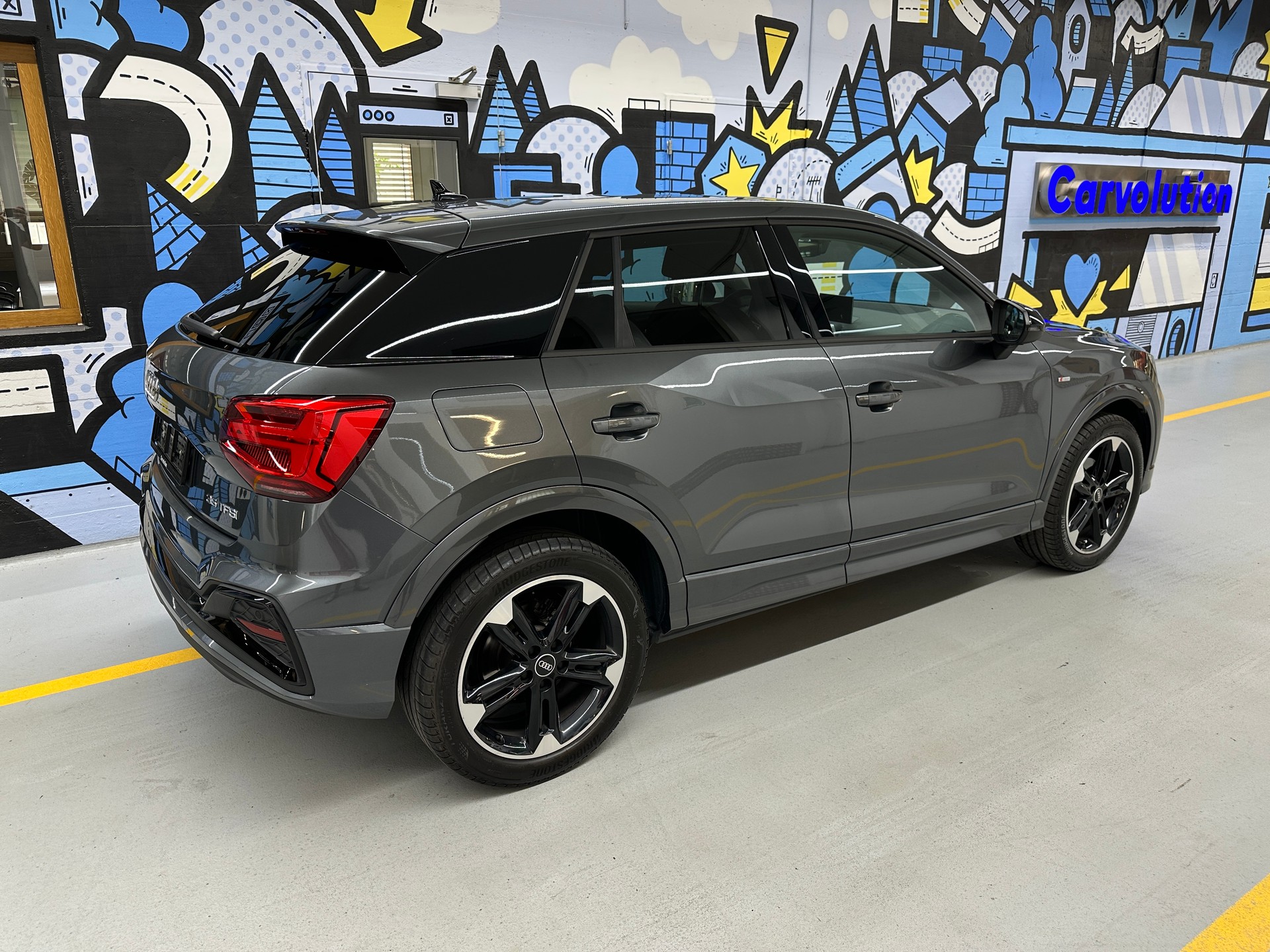 AUDI Q2 35 TFSI S line S-tronic-image-3
