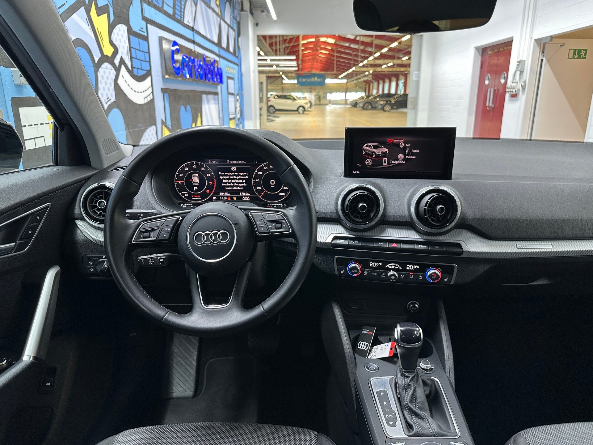 AUDI Q2 35 TFSI S line S-tronic-image-9