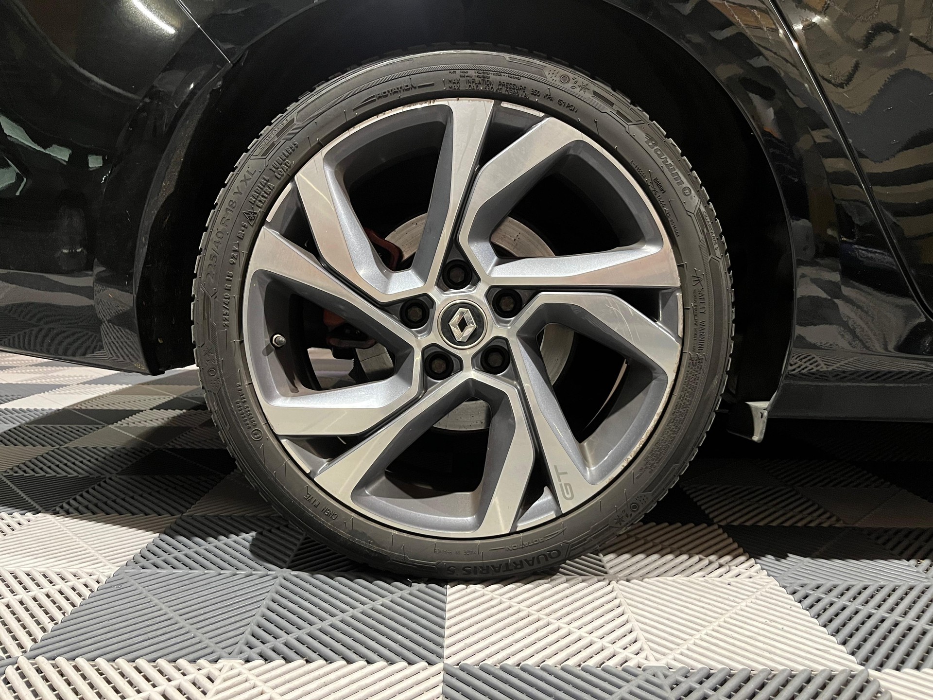 RENAULT Mégane Grandtour 1.6 16V Turbo GT EDC-image-9