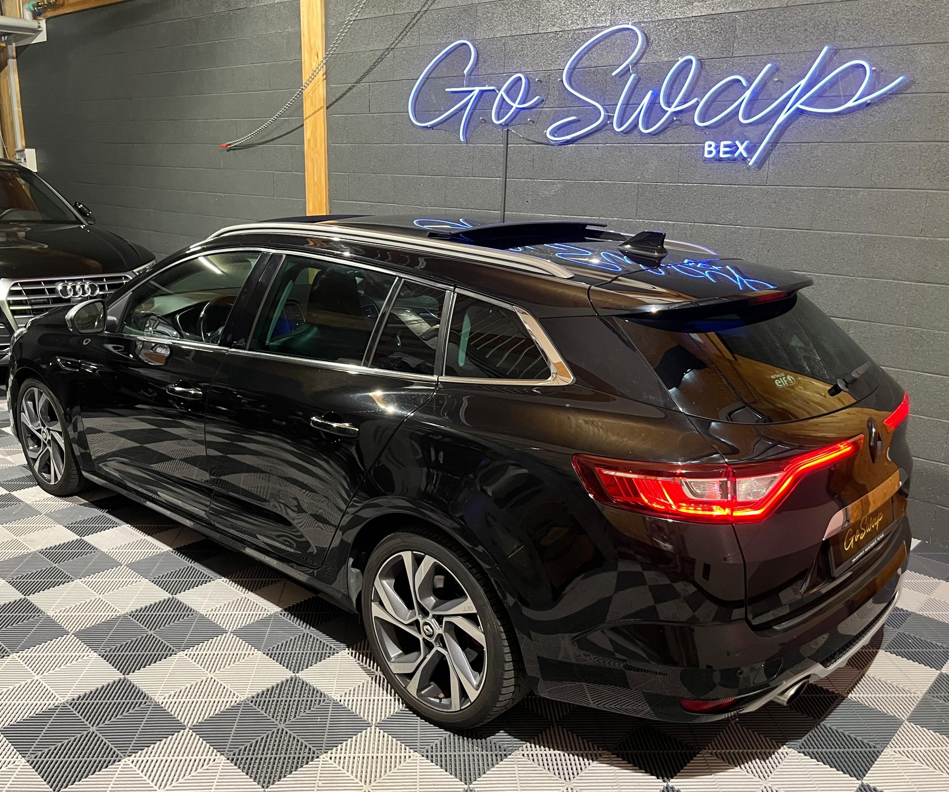 RENAULT Mégane Grandtour 1.6 16V Turbo GT EDC-image-7