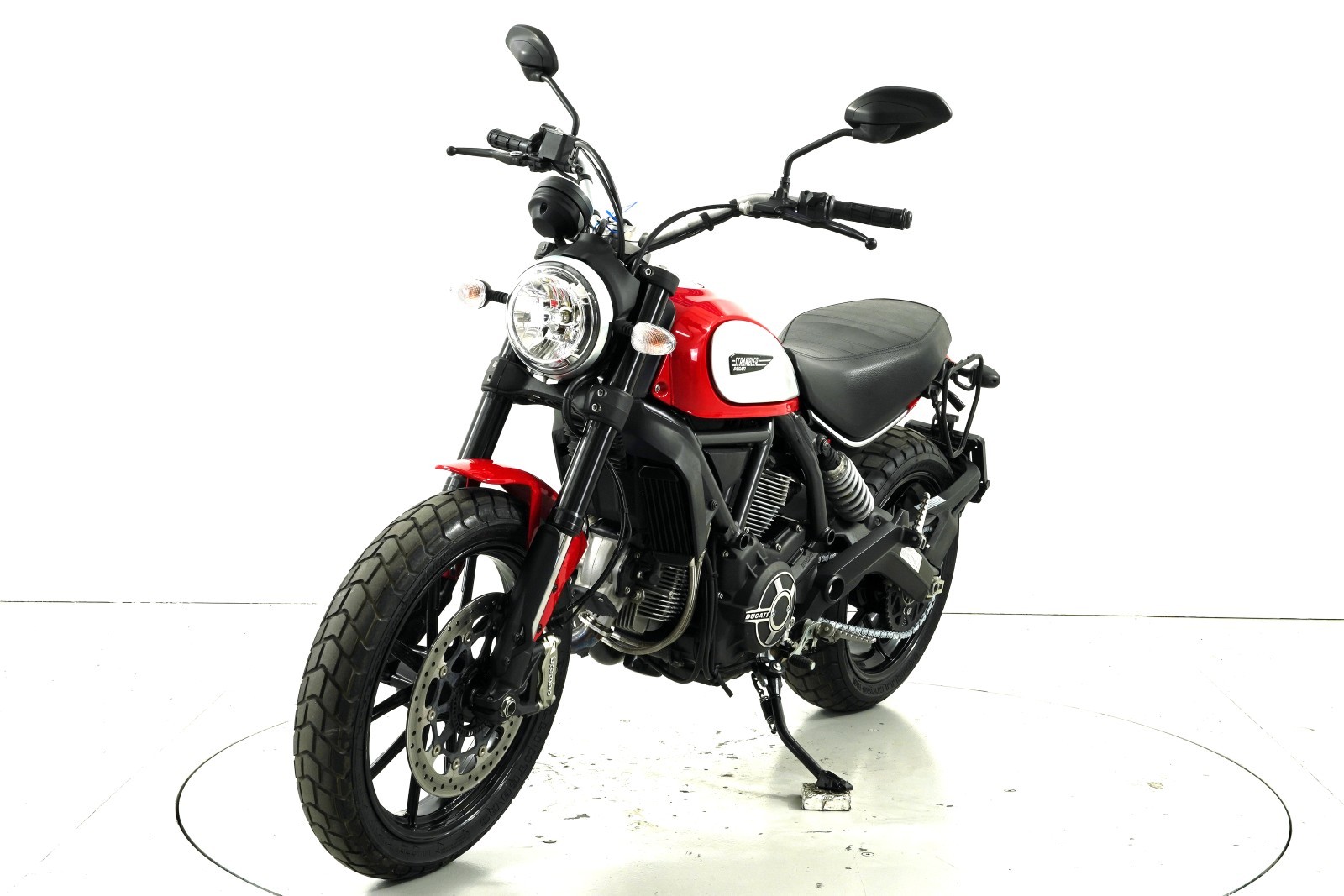 DUCATI Scrambler 800 ABS-showroom-element-2