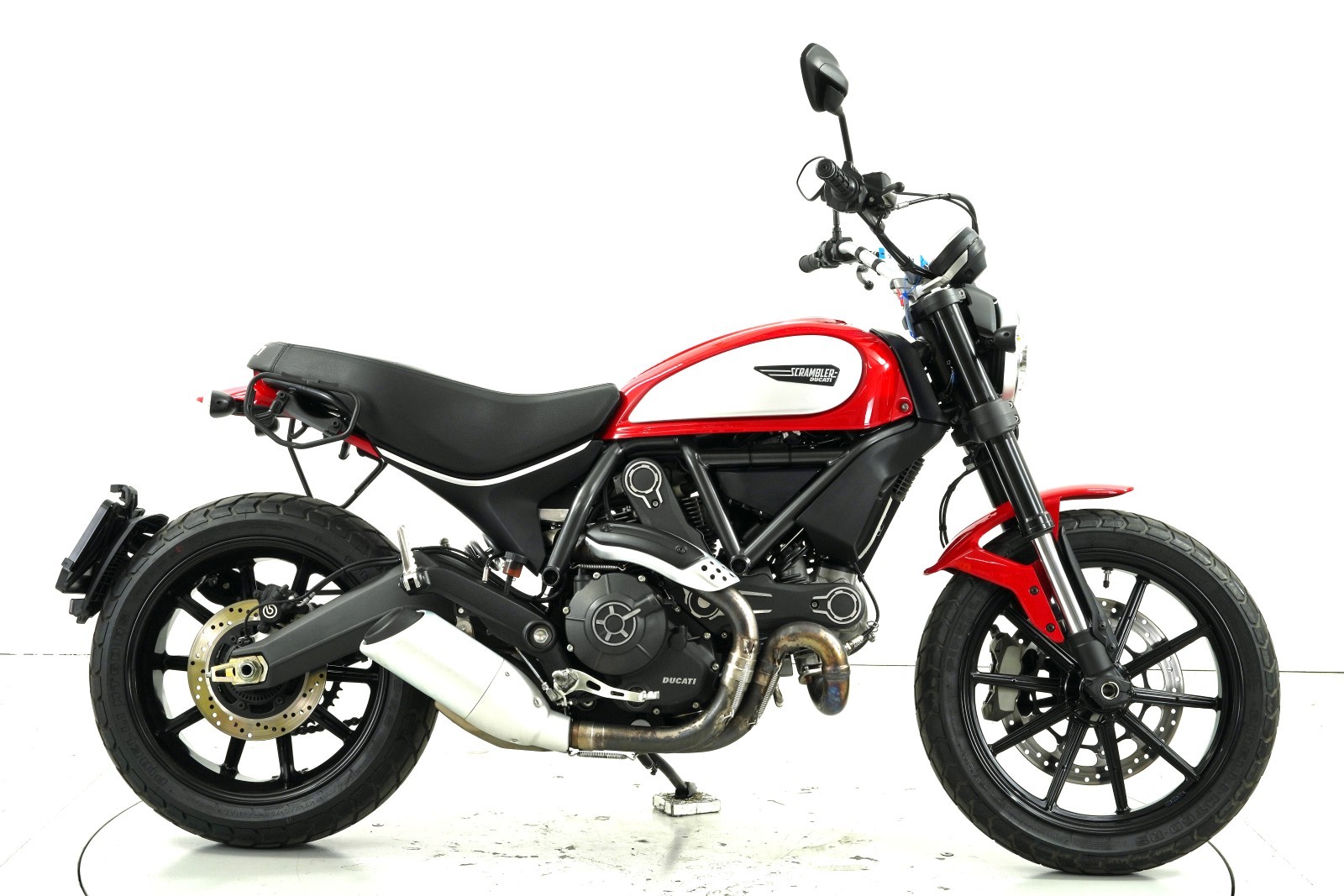 DUCATI Scrambler 800 ABS-showroom-element-3