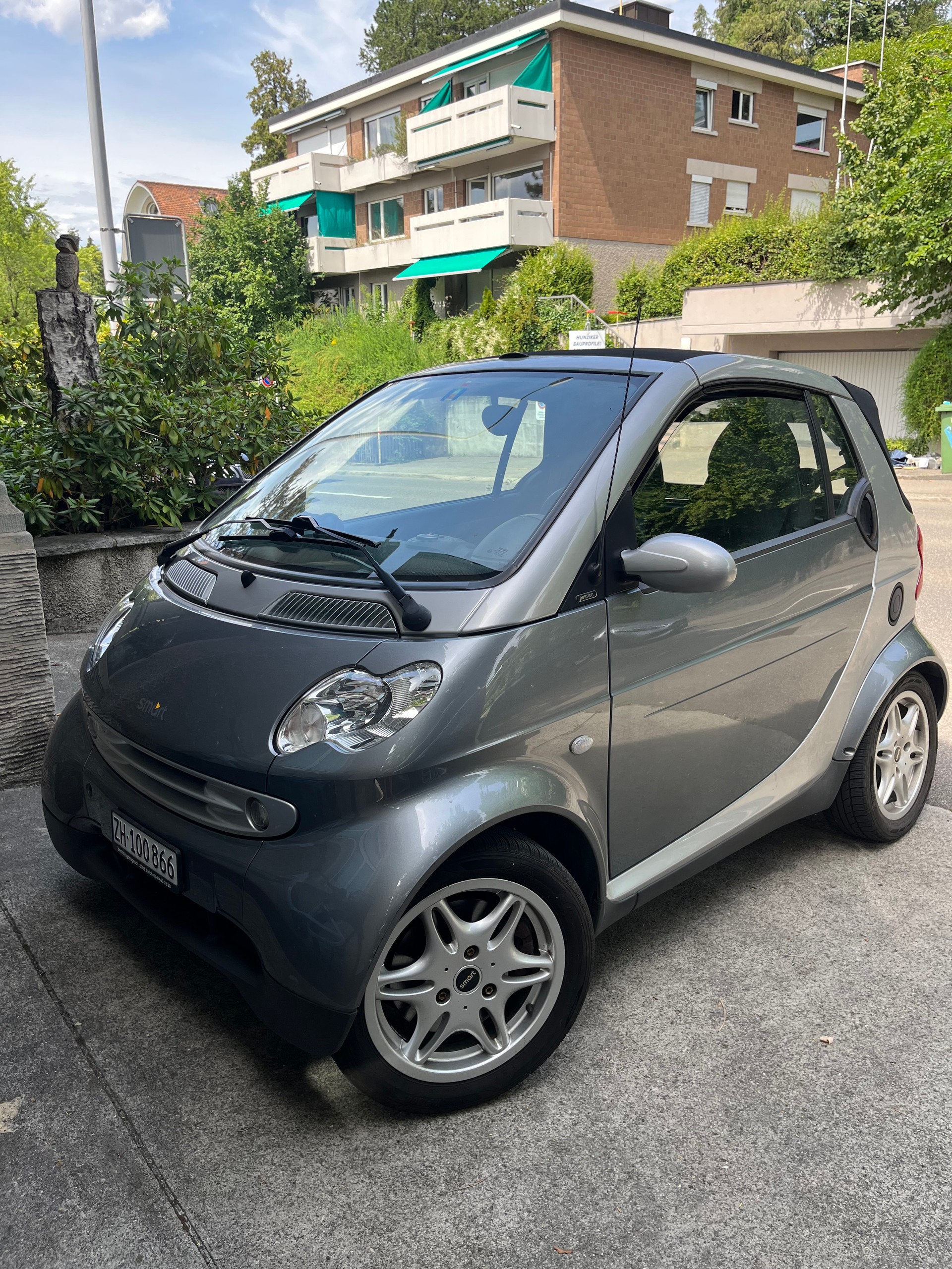 SMART Micro Compact-image-0