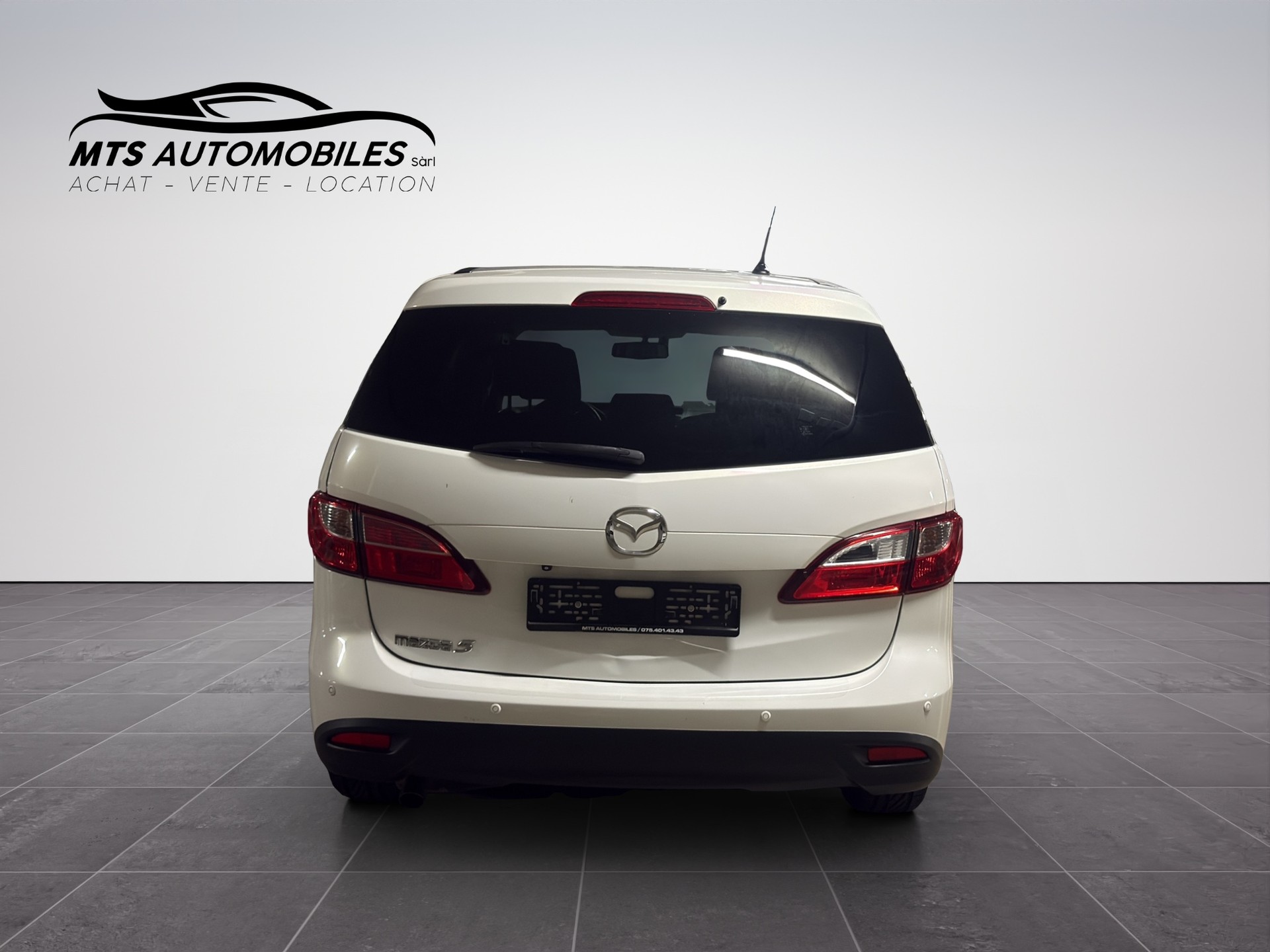 MAZDA 5 2.0 16V Voila ma Suisse Edition+-image-4