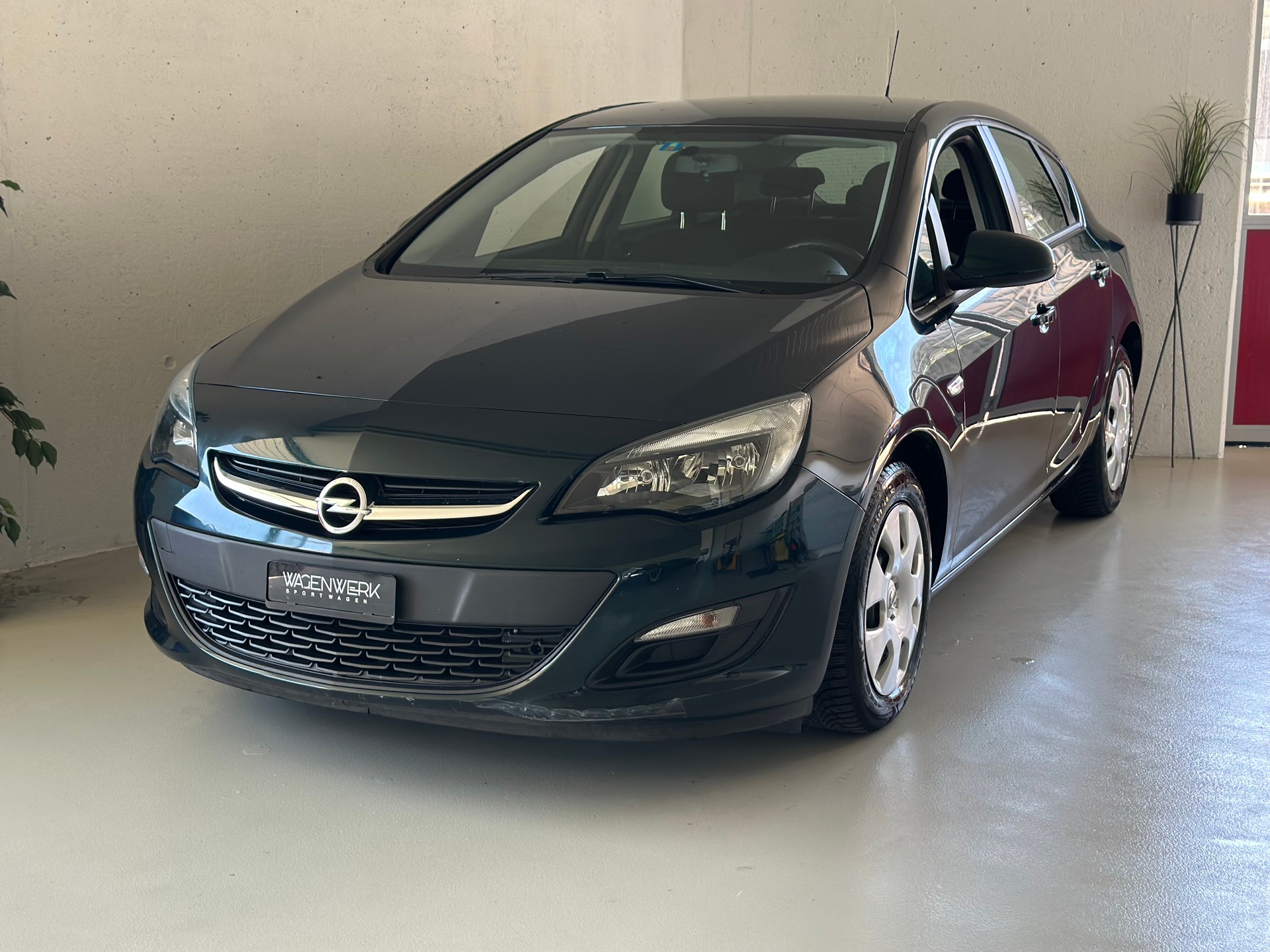OPEL Astra 1.4i 16V Turbo Sport Automatic-image-1