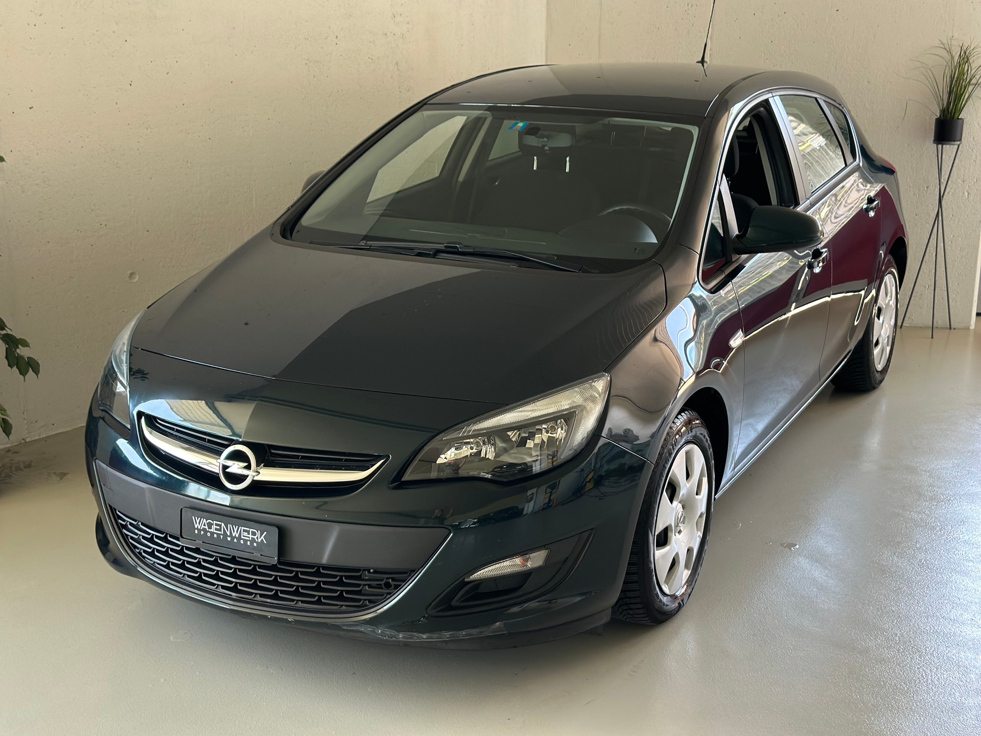 OPEL Astra 1.4i 16V Turbo Sport Automatic-image-3