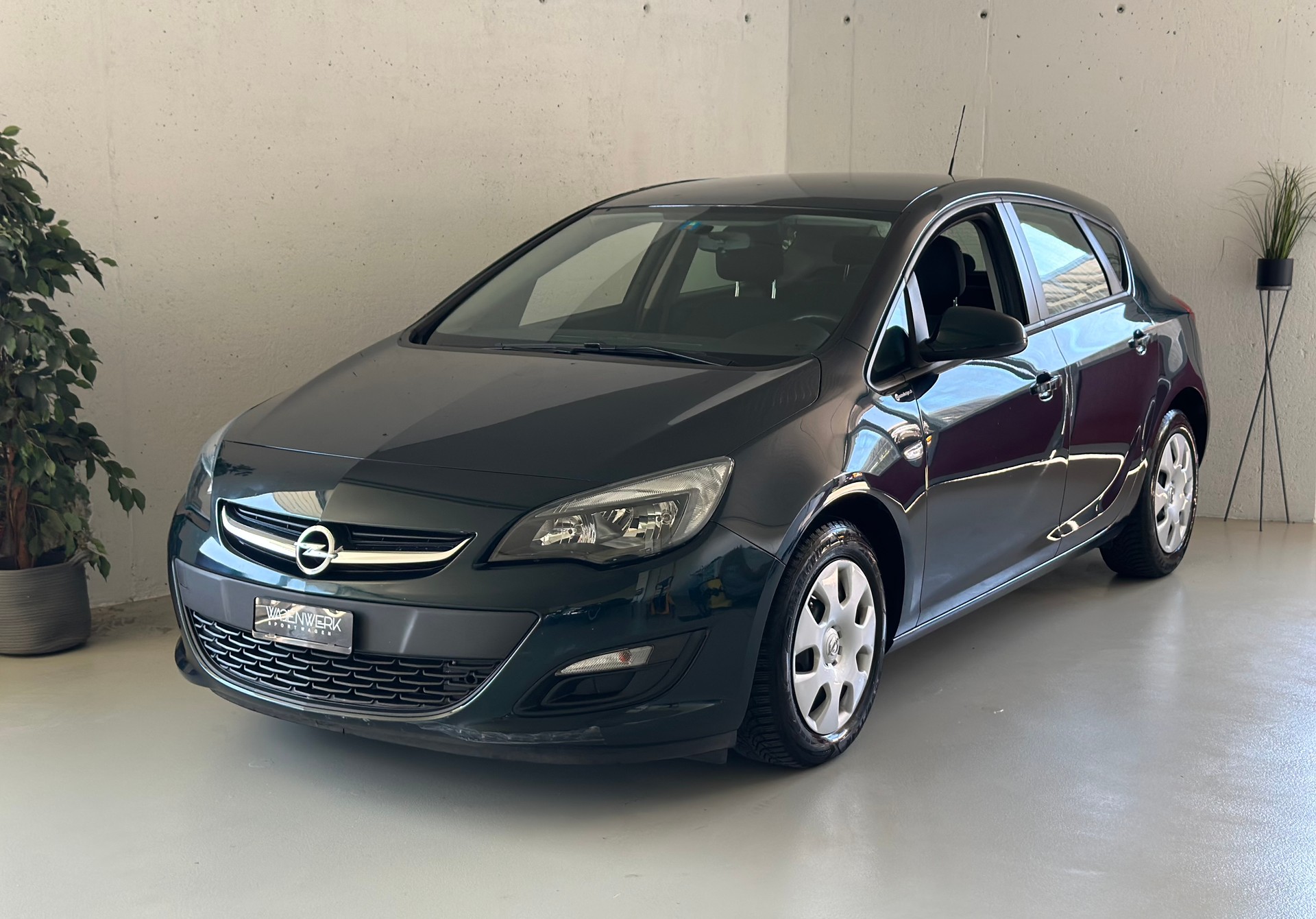 OPEL Astra 1.4i 16V Turbo Sport Automatic-image-0