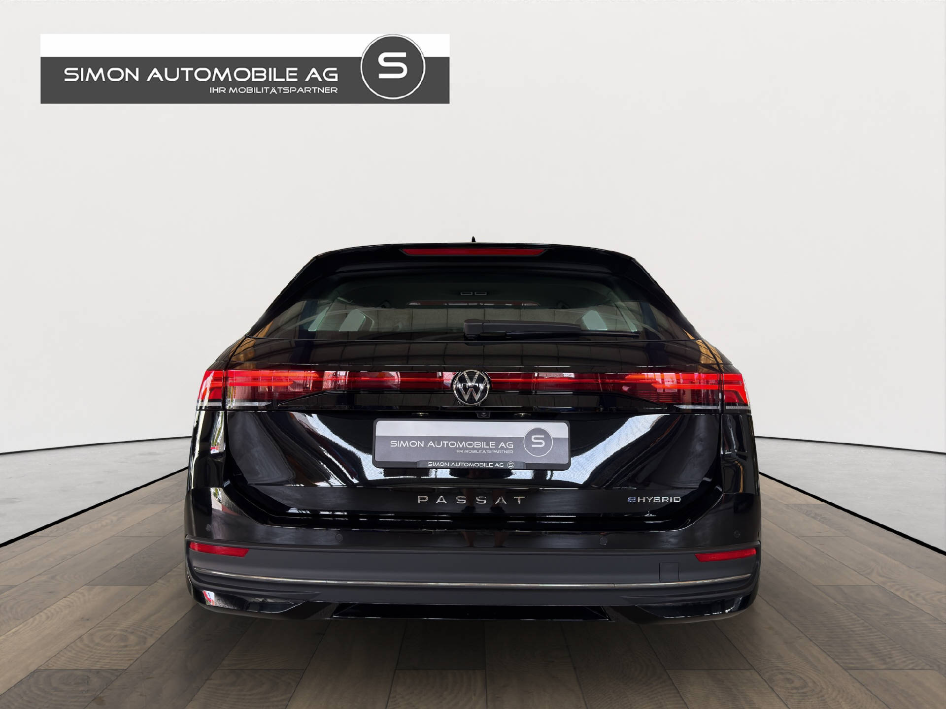 VW Passat Variant 1.5 TSI PHEV Business DSG-image-4