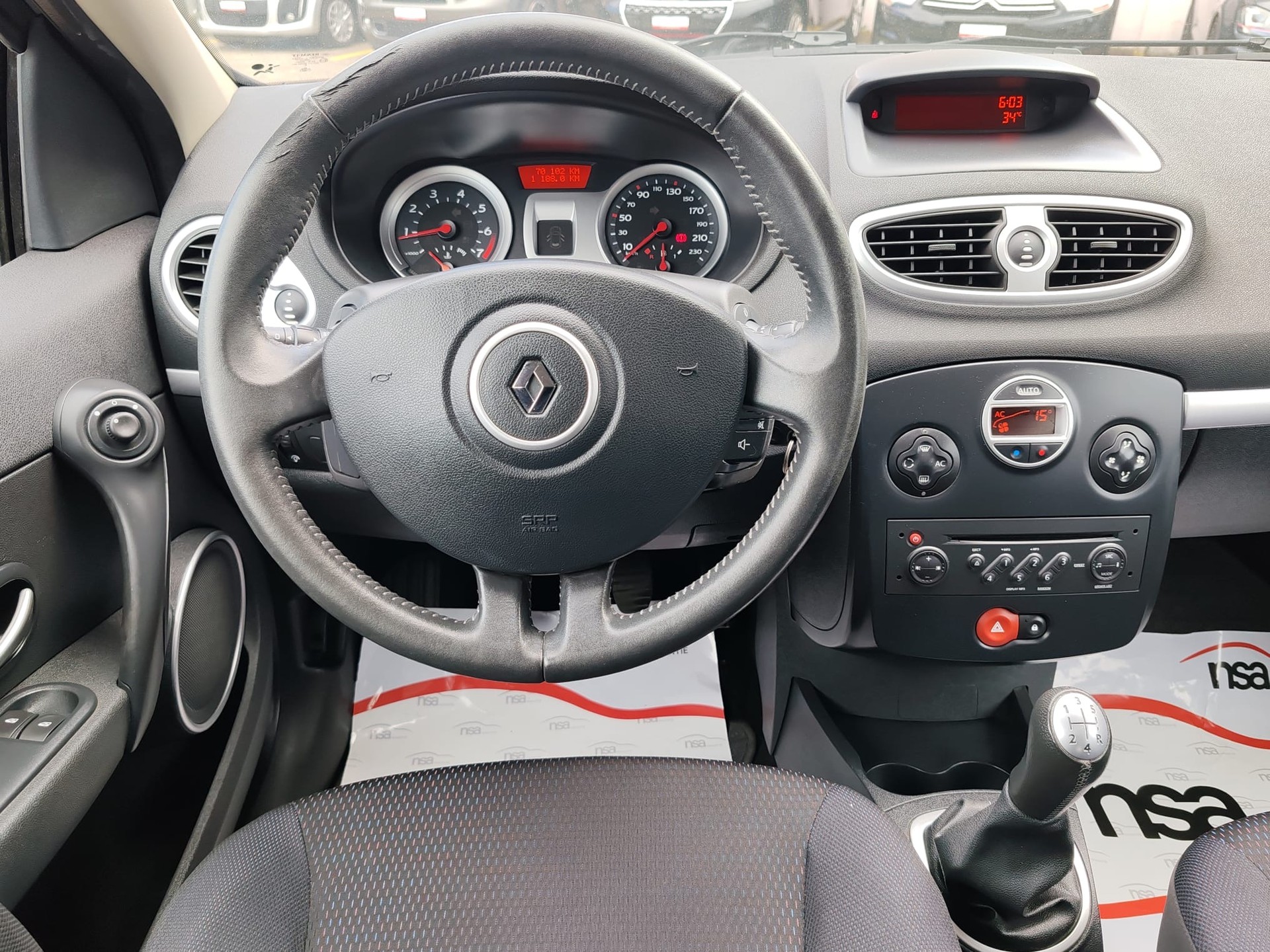 RENAULT Clio Grandtour 1.2 16V Turbo Exception-image-9