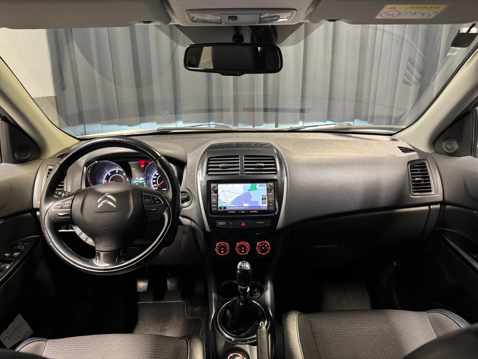 CITROEN C4 Aircross 1.6 HDi Exclusive 4WD-image-7