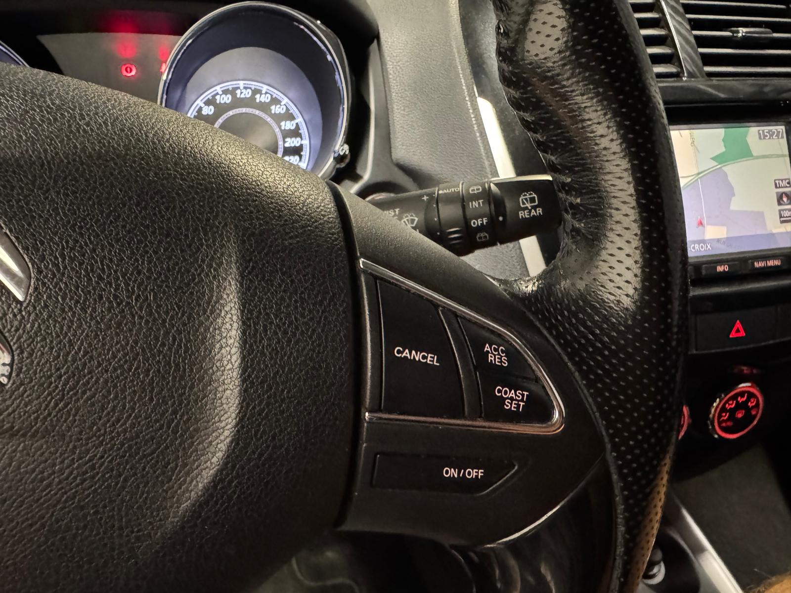CITROEN C4 Aircross 1.6 HDi Exclusive 4WD-image-19