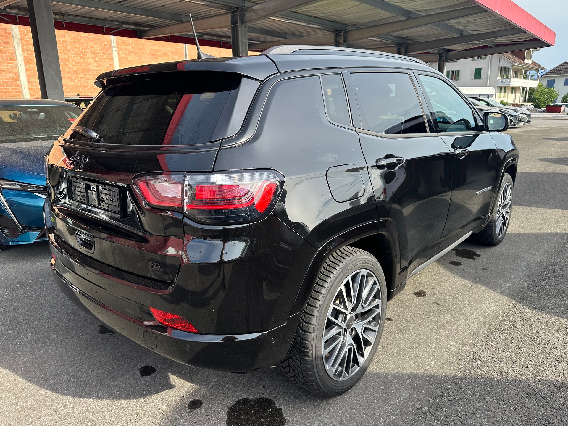 JEEP Compass 4x2 1.5 T MHEV Summit-image-2