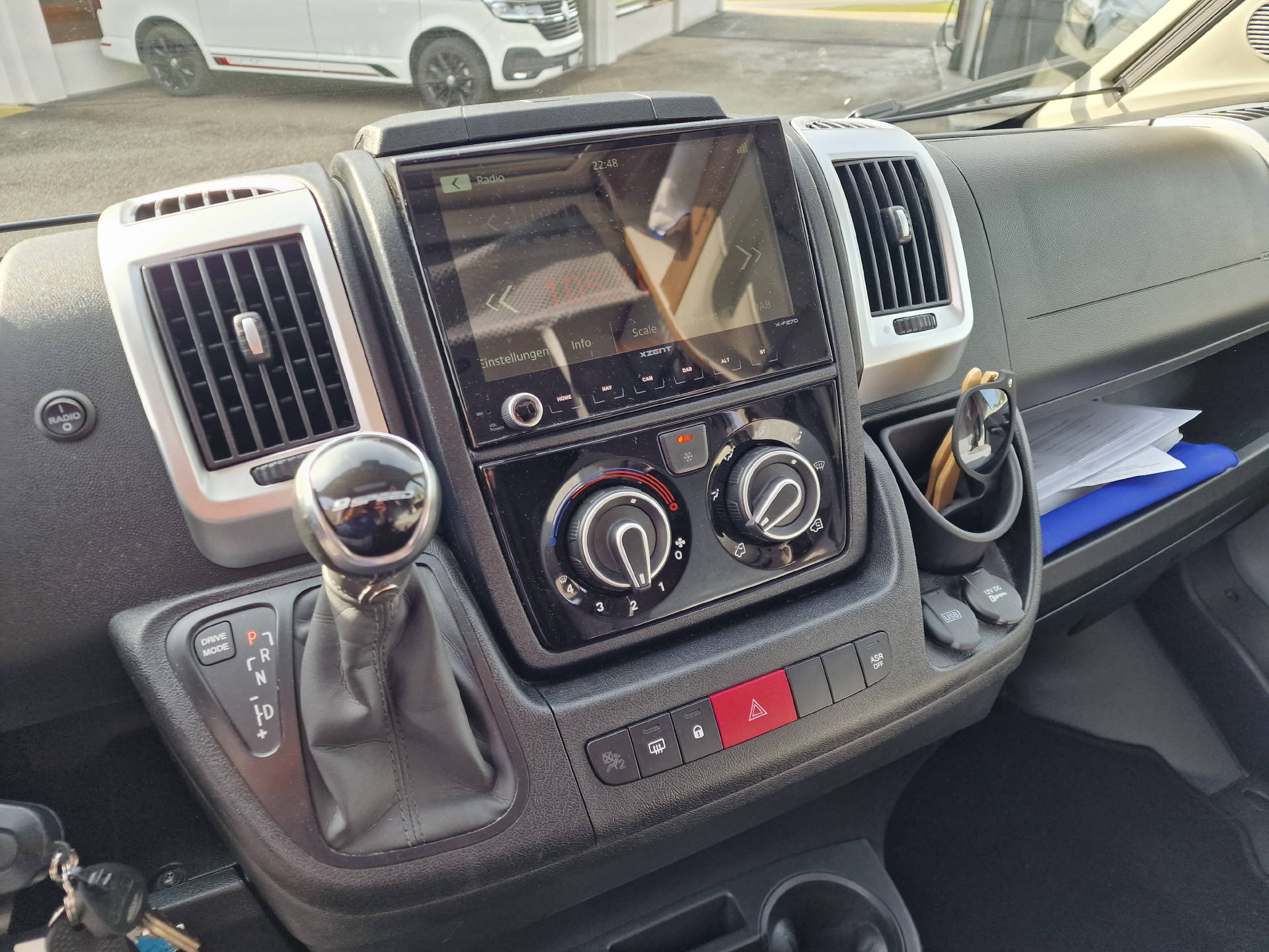 FIAT Carado T338+-image-10