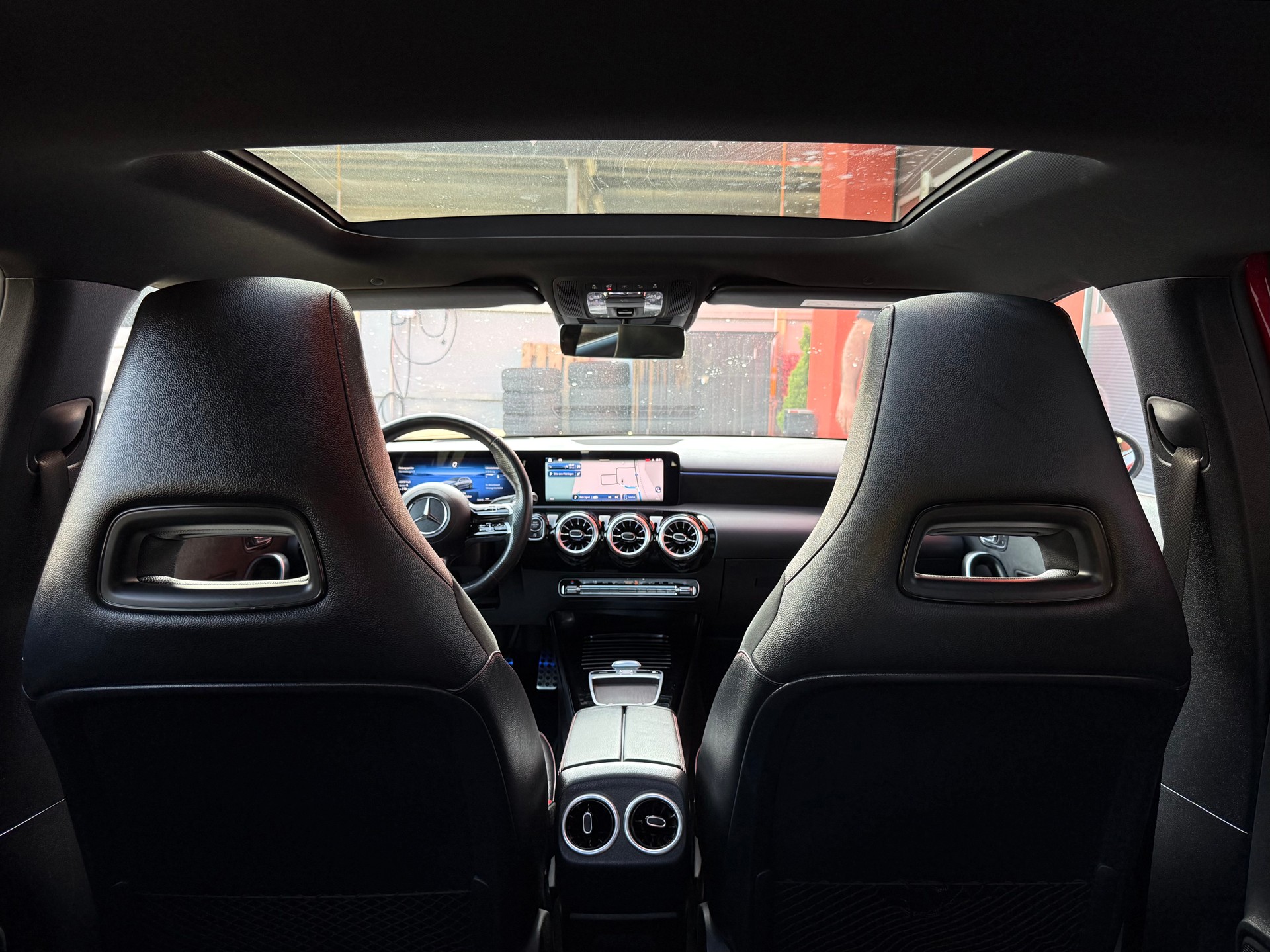 MERCEDES-BENZ A 200 7G-DCT AMG LINE-image-5