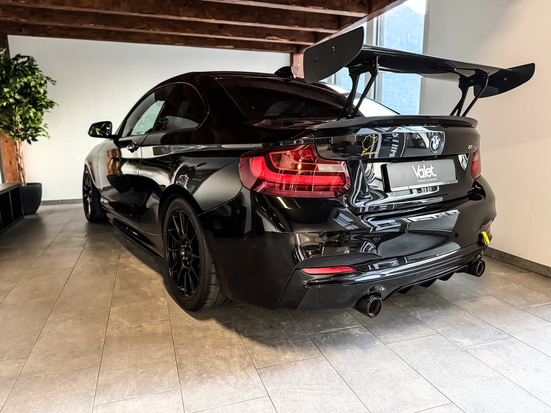 BMW M240i xDrive Steptronic-image-8