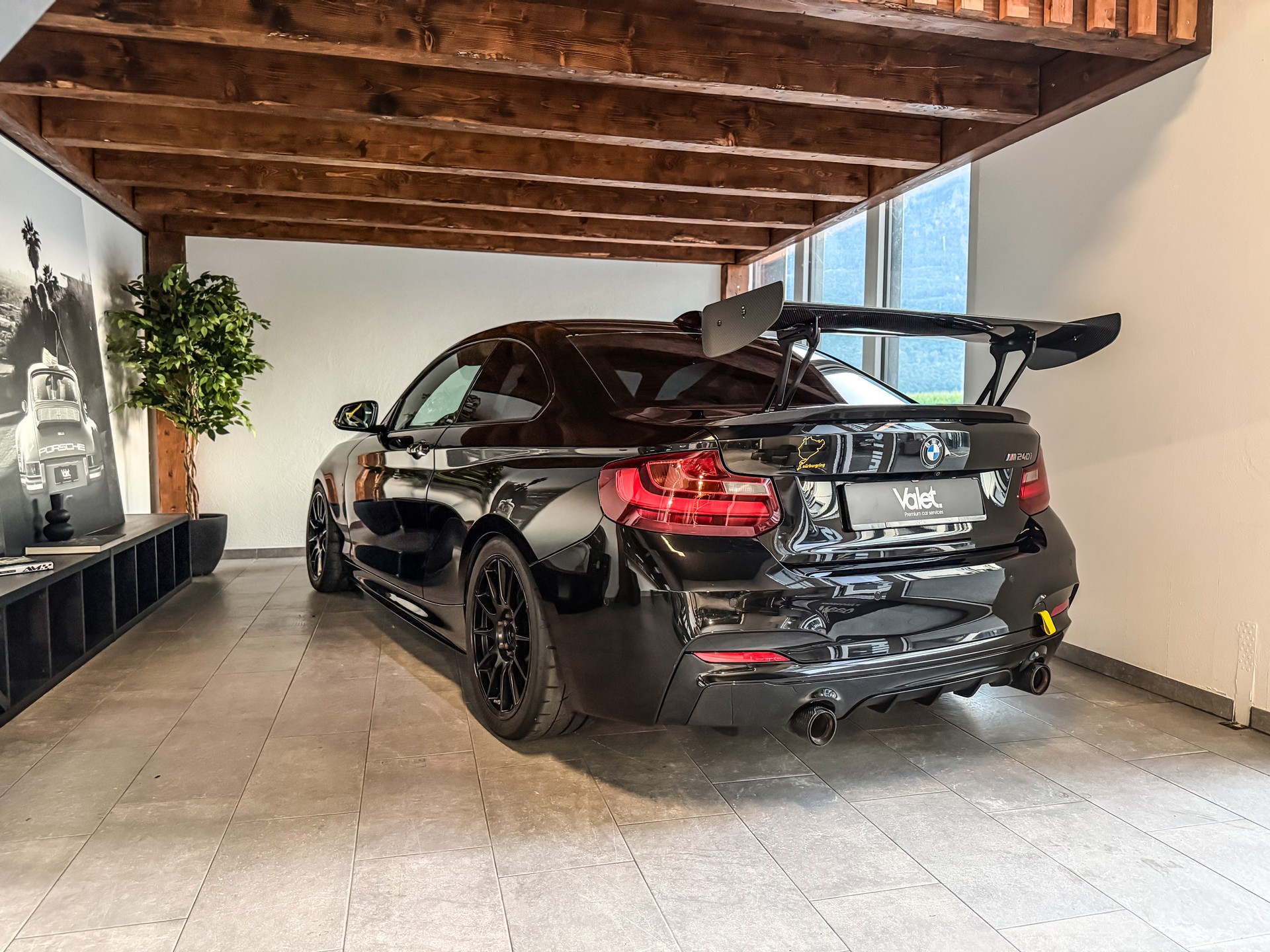 BMW M240i xDrive Steptronic-image-5
