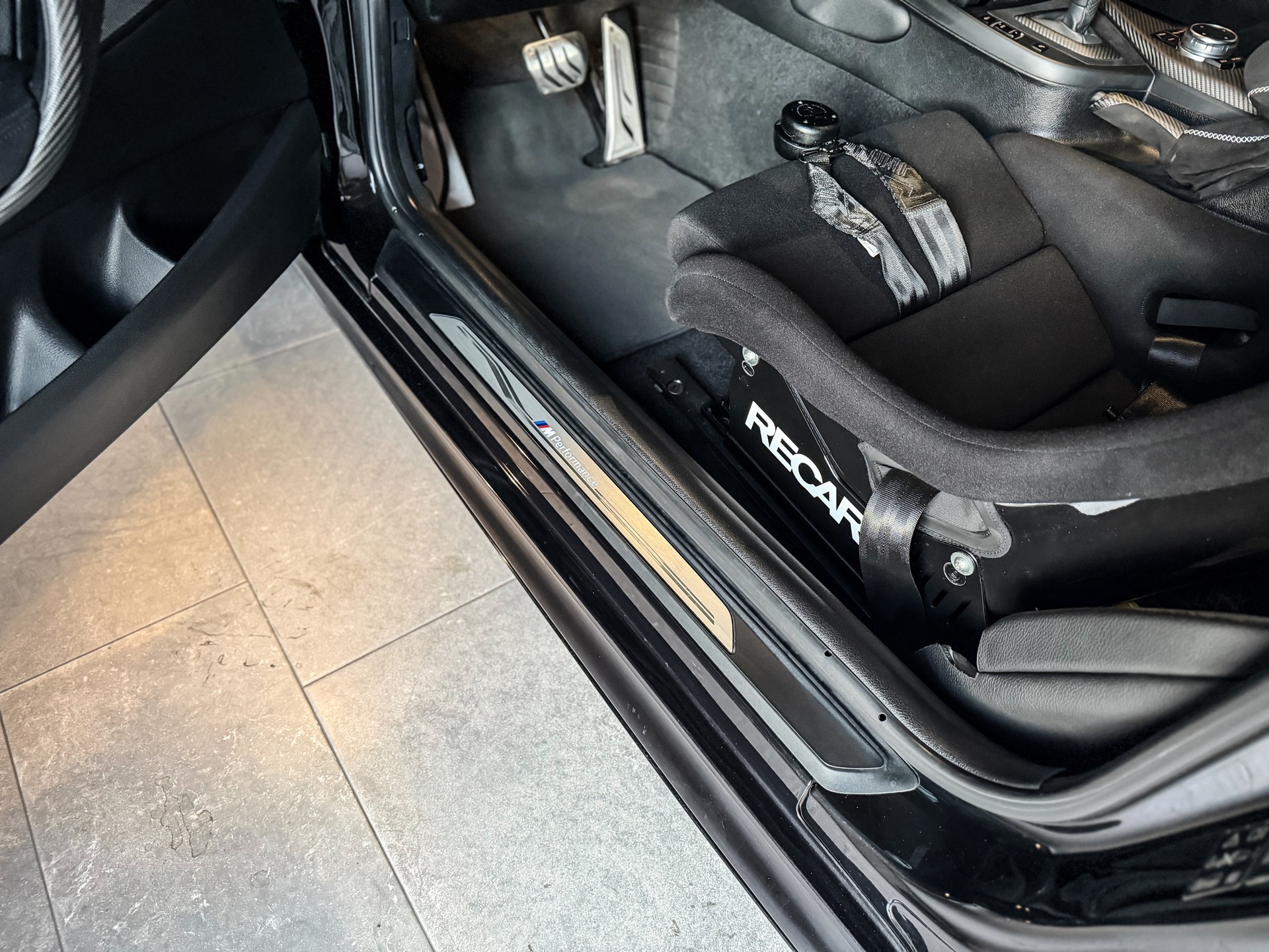 BMW M240i xDrive Steptronic-image-13