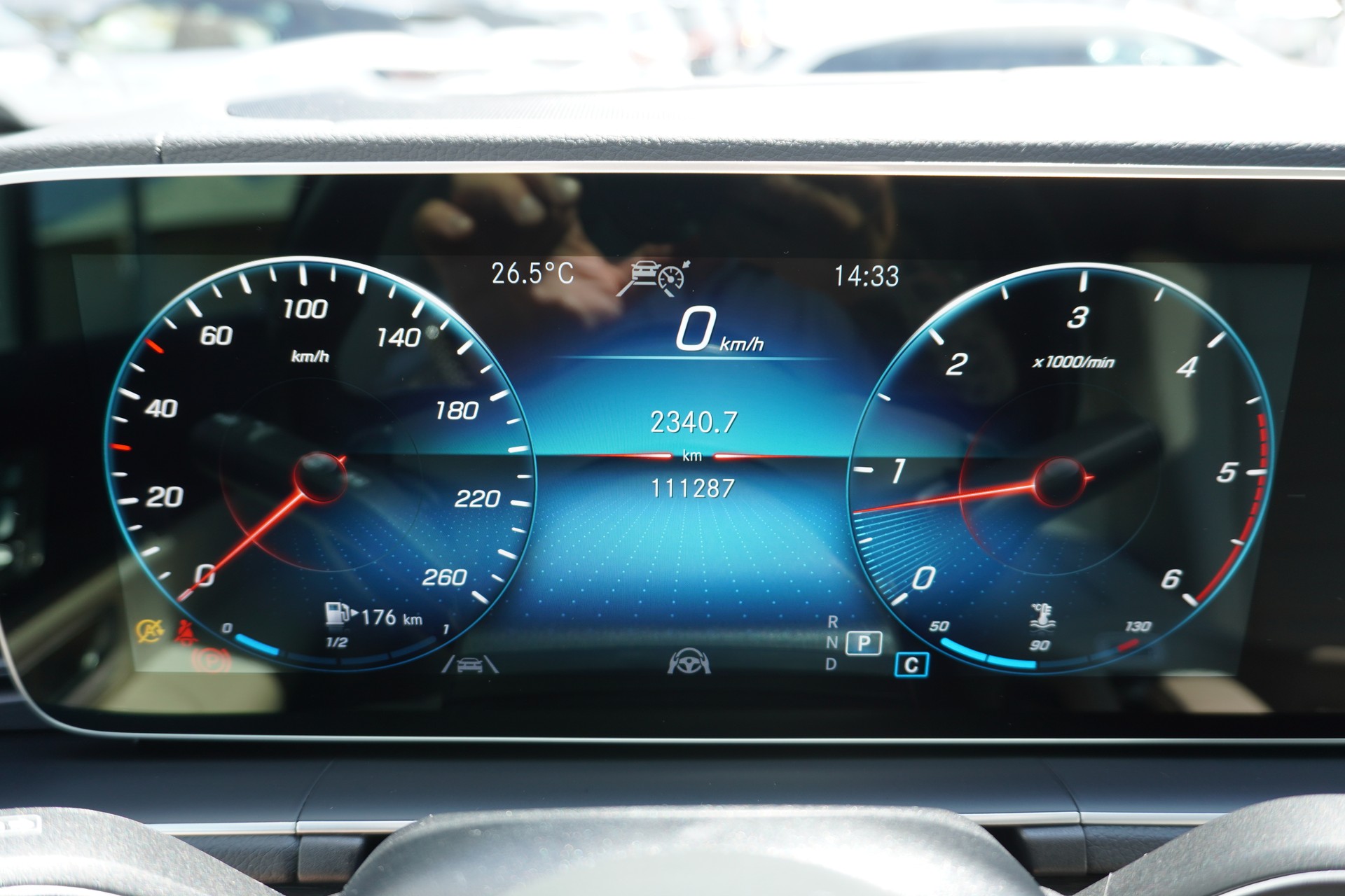 MERCEDES-BENZ GLE 400 d 4Matic AMG Line 9G-Tronic-image-21