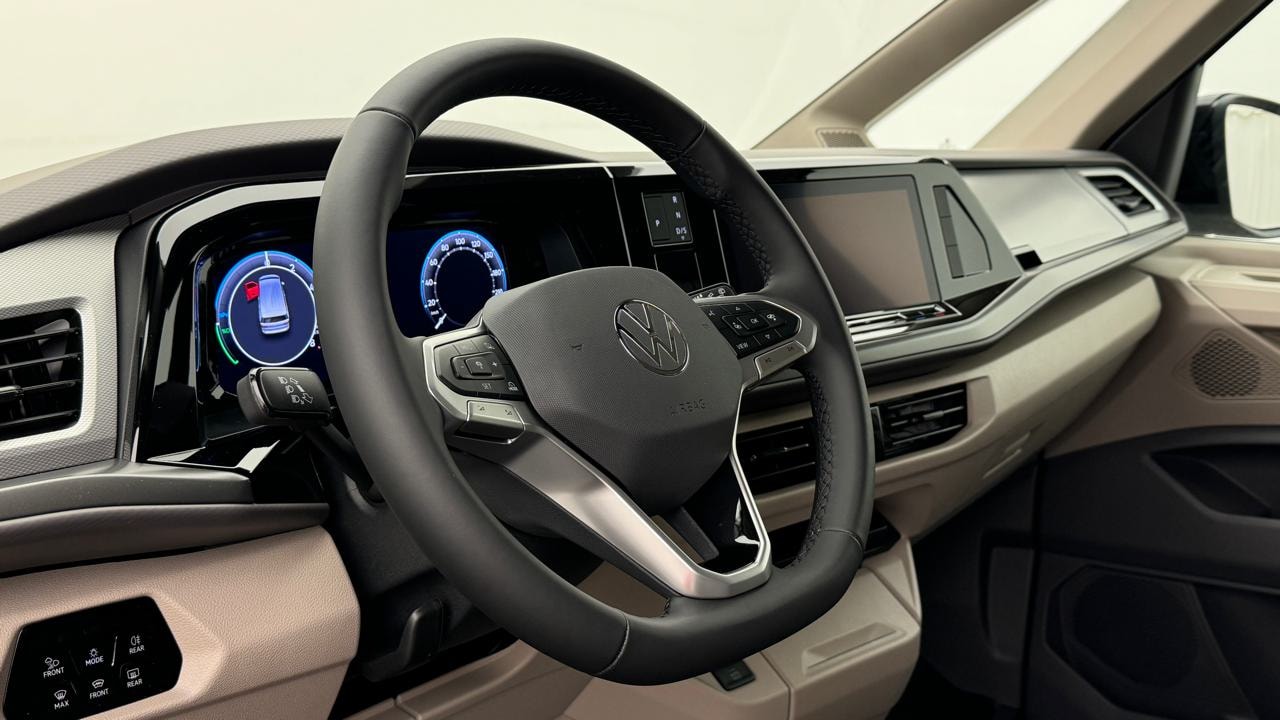 VW Multivan 1.5 eHybrid Life 4Motion DSG-image-6