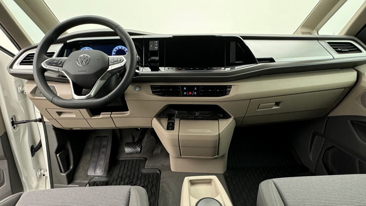 VW Multivan 1.5 eHybrid Life 4Motion DSG-image-5