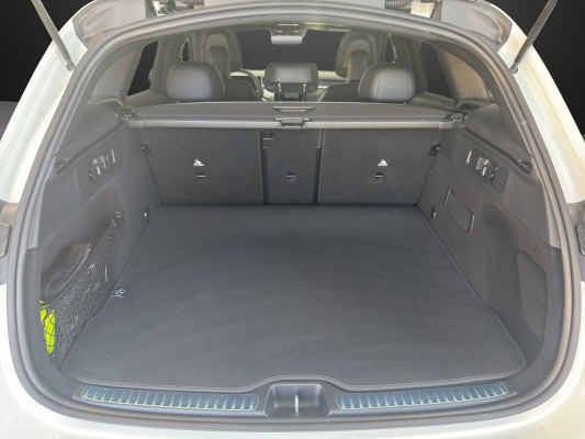 MERCEDES-BENZ GLC 220 d 4M 9G-Tronic-image-12